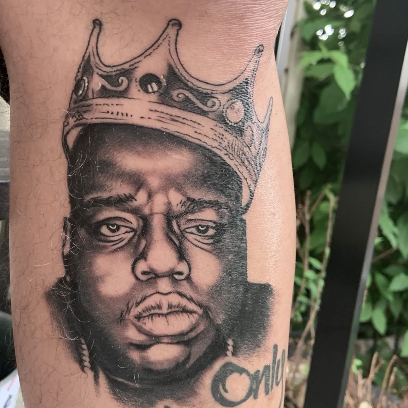 Tattoo uploaded by Ross Howerton  An awesome portrait of Biggie Smalls by  Jeremy D IGjeremyd BiggieSmalls blackandgrey celebrity JeremyD  portraiture quotes  Tattoodo