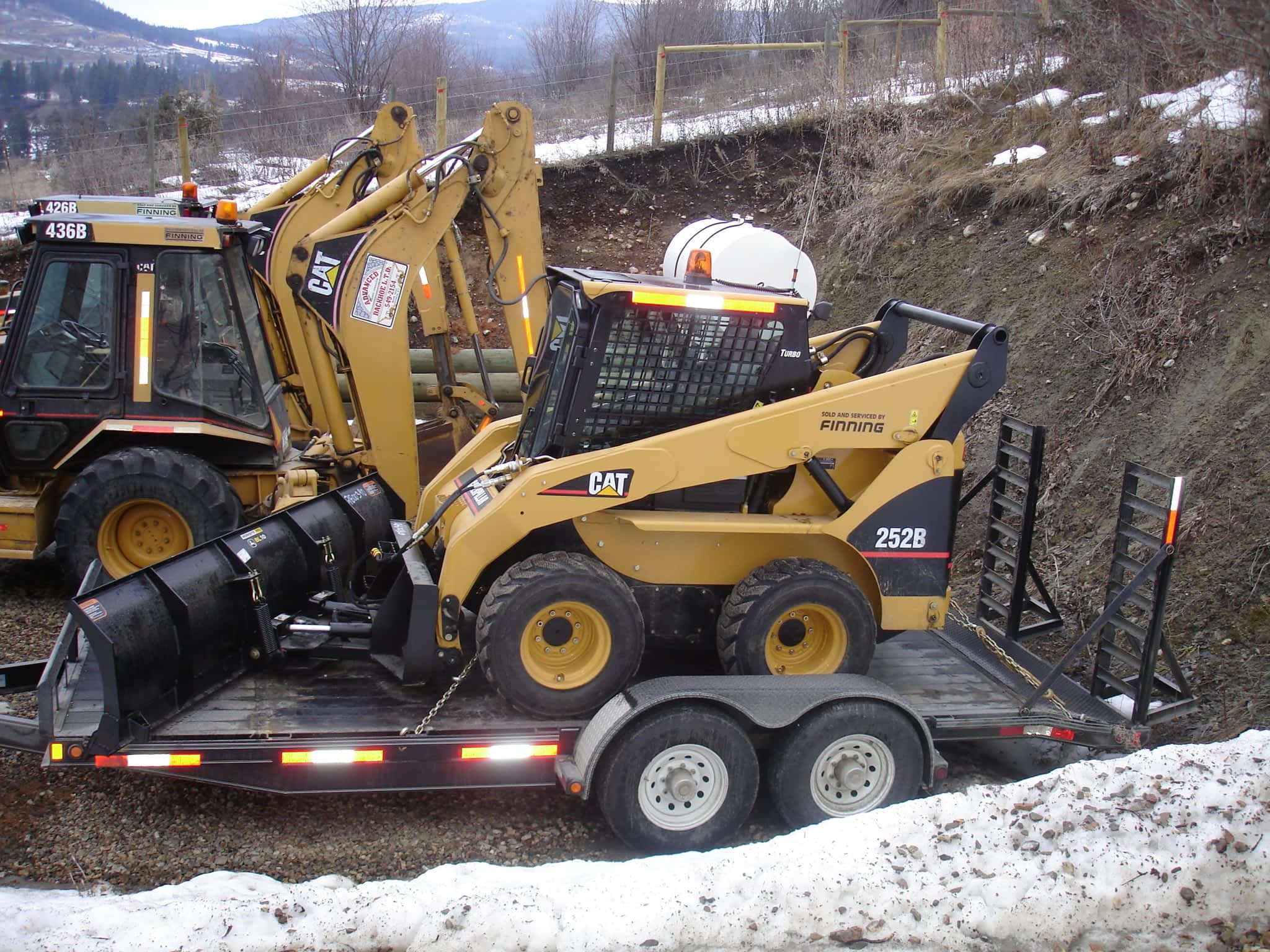 photo Advanced Backhoe Ltd