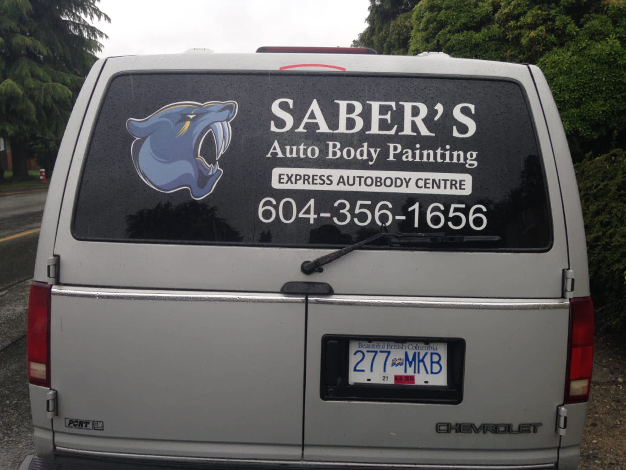 photo Saber's Auto Body Painting