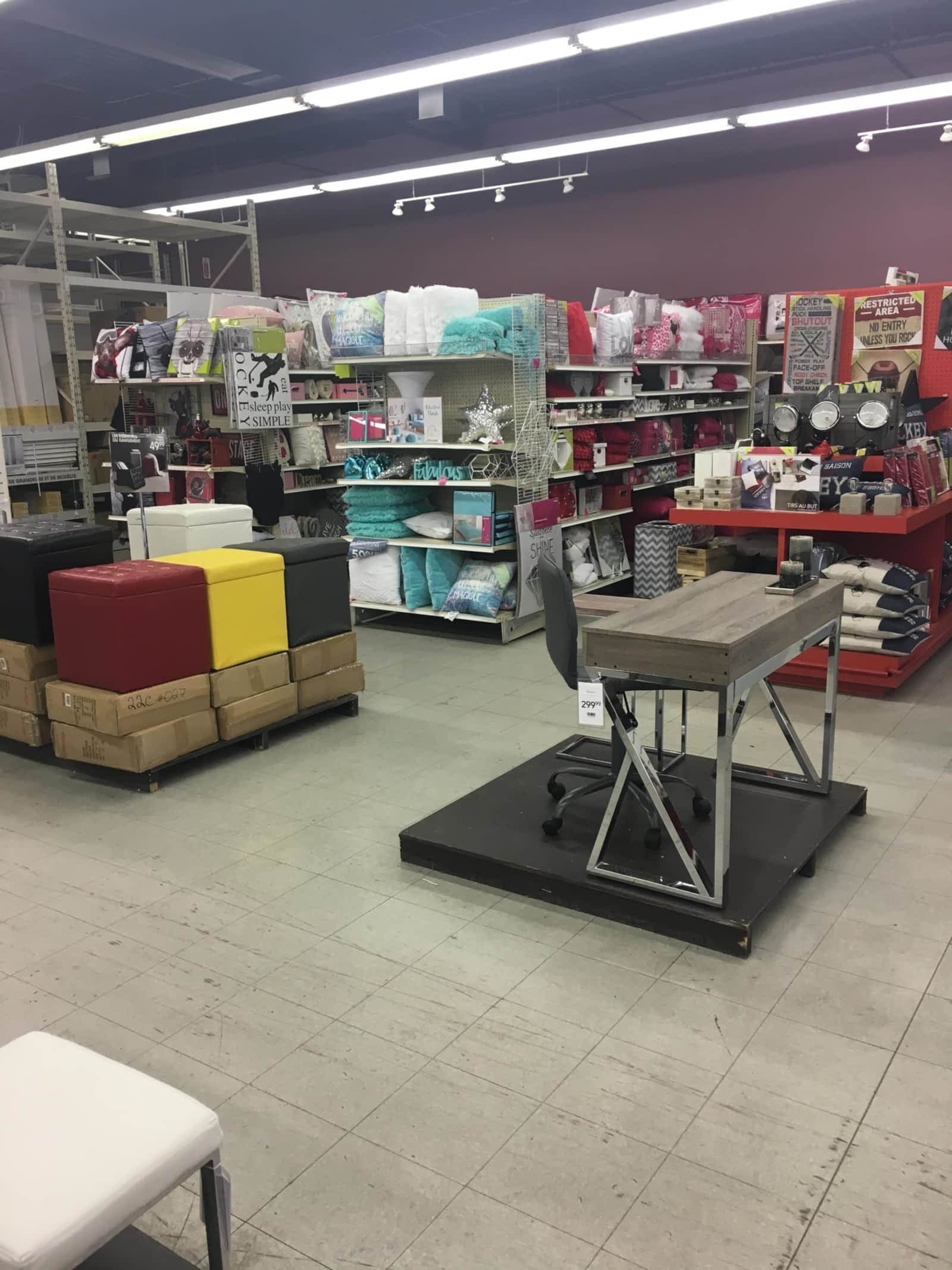 Bouclair 3704, boul Taschereau, Greenfield Park, QC