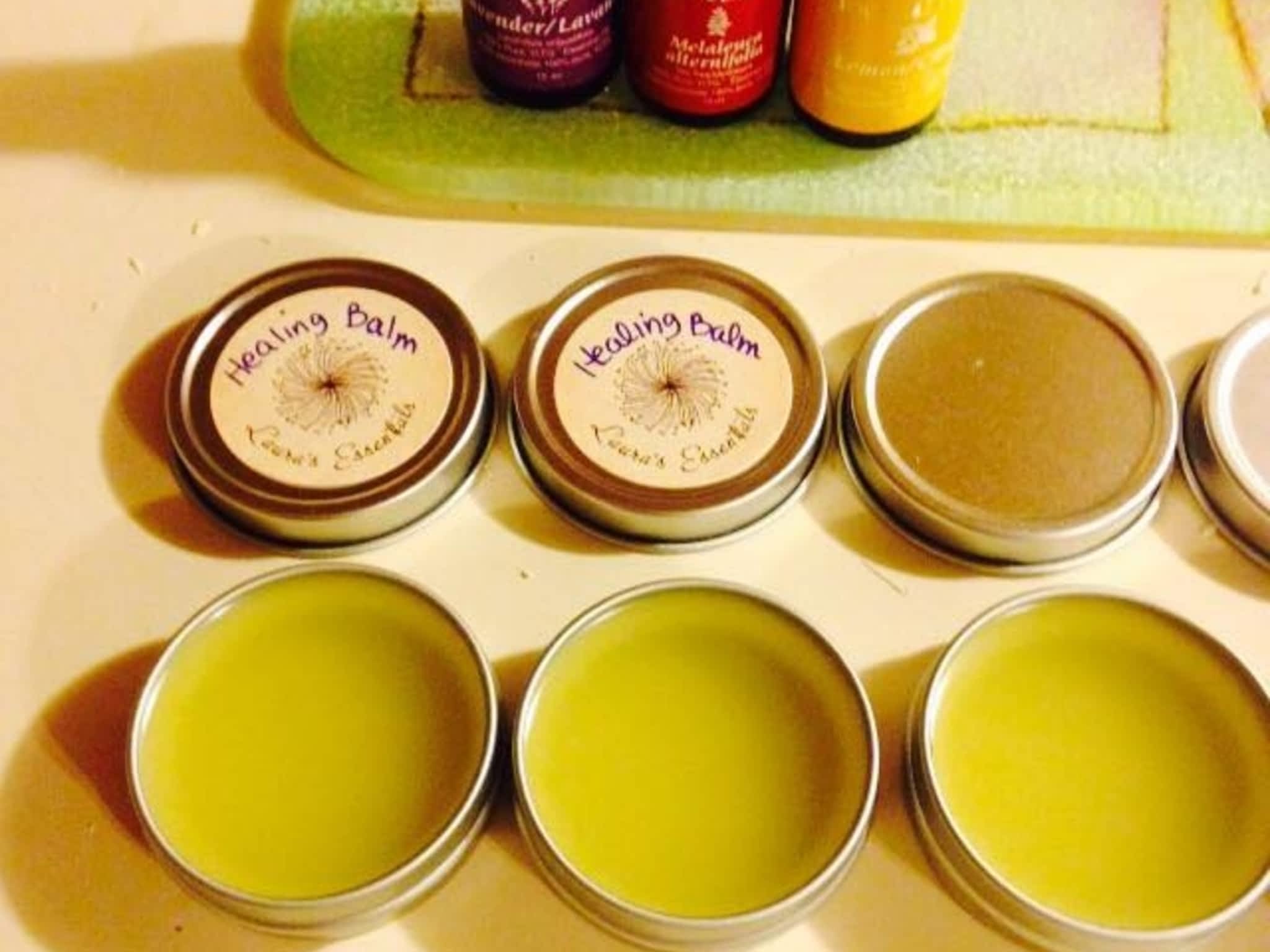 photo Laura's Essentials