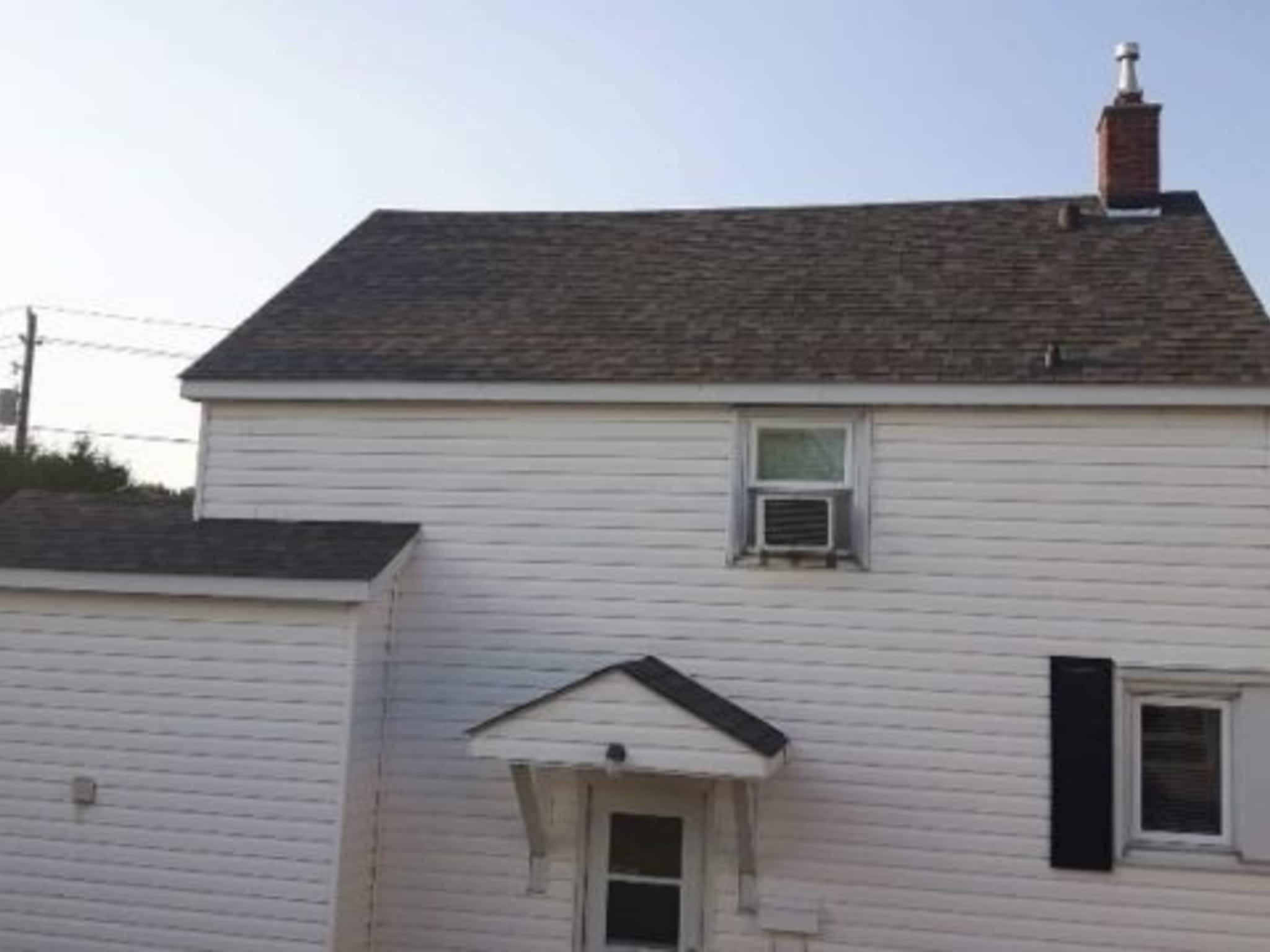 photo Stanley Quality Roofing