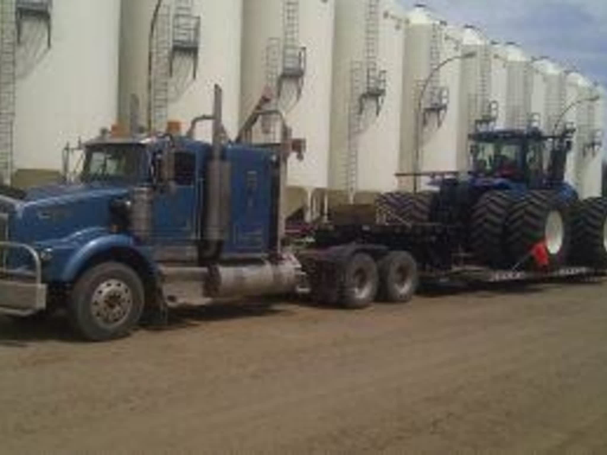 photo Pakrat Towing & Flatdeck Services