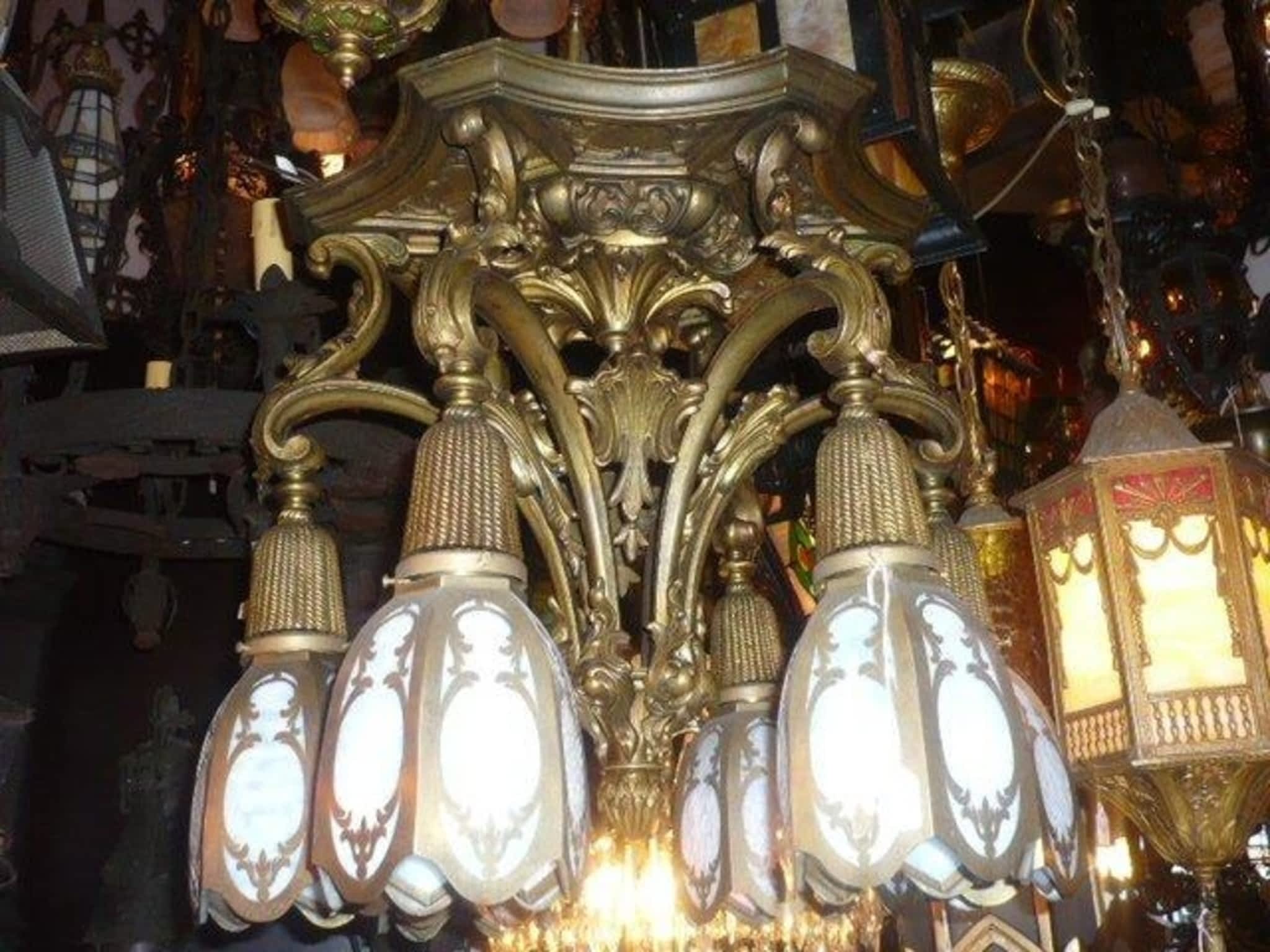 photo Antique Lighting by Victorian Revival