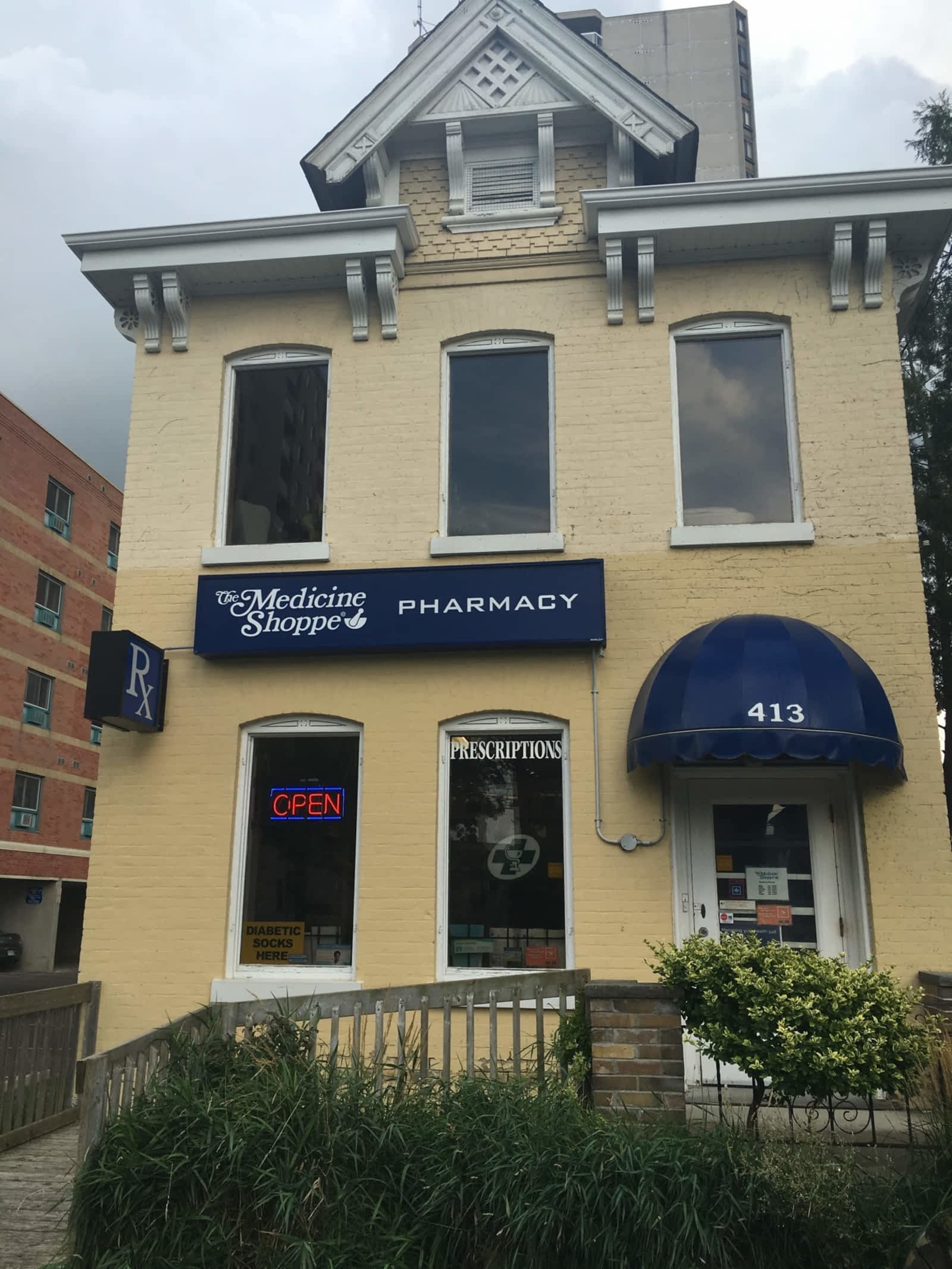 The Medicine Shoppe Pharmacy Opening Hours 413 King St London ON