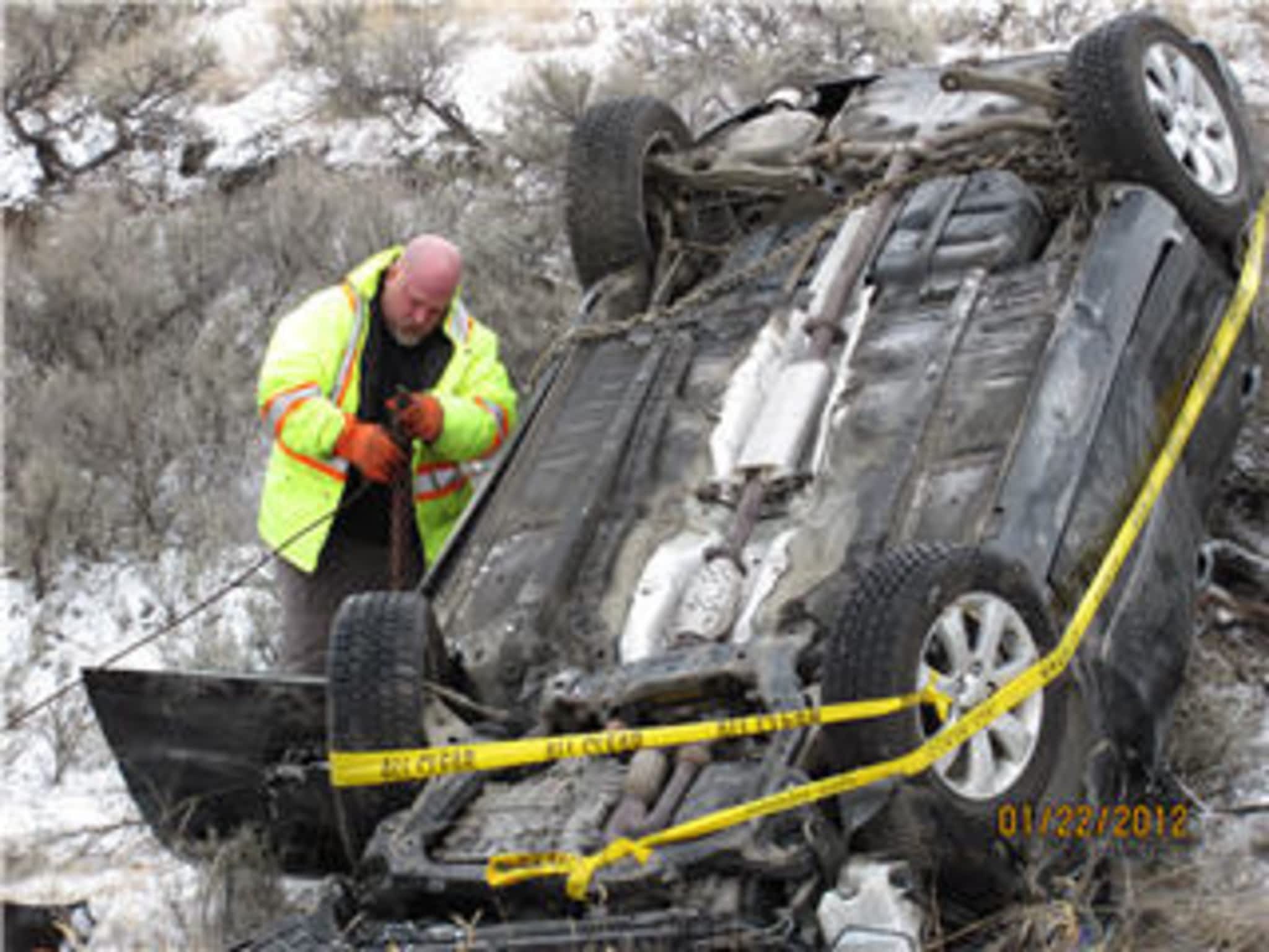photo Roadhouse Towing Ltd