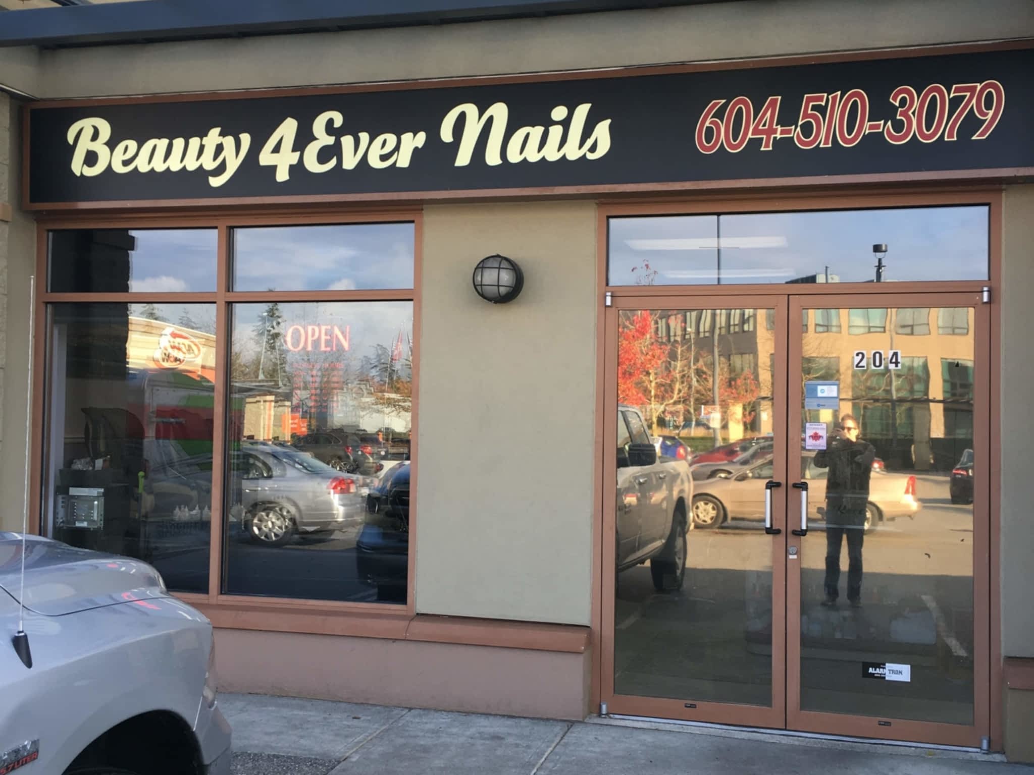 photo Beauty 4ever Nail Salon