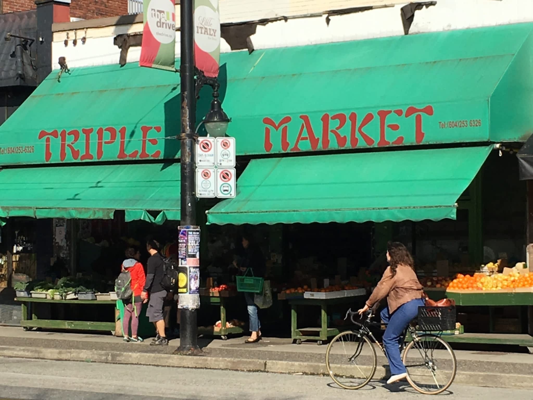 photo Triple A Market