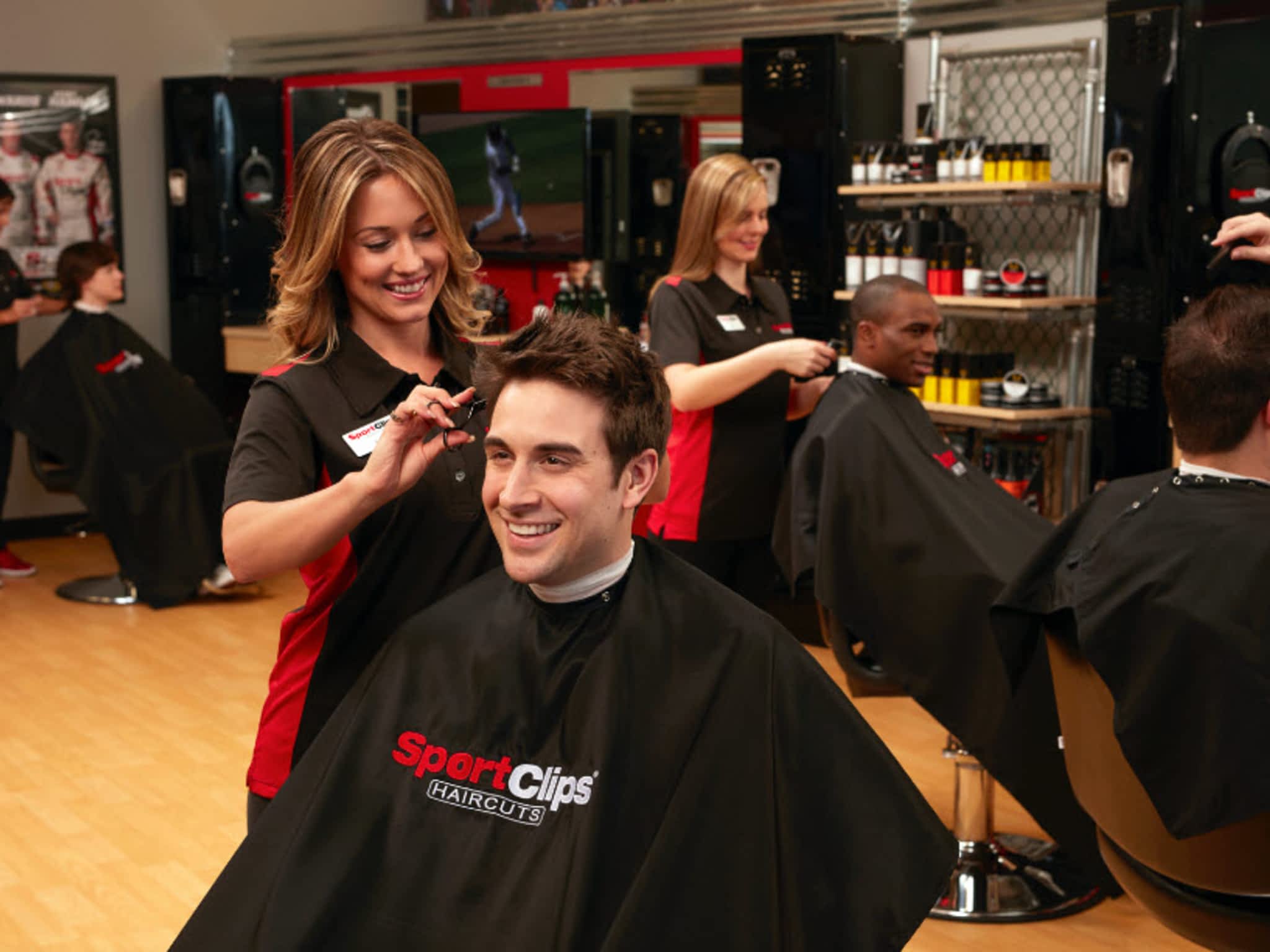 photo Sport Clips Haircuts