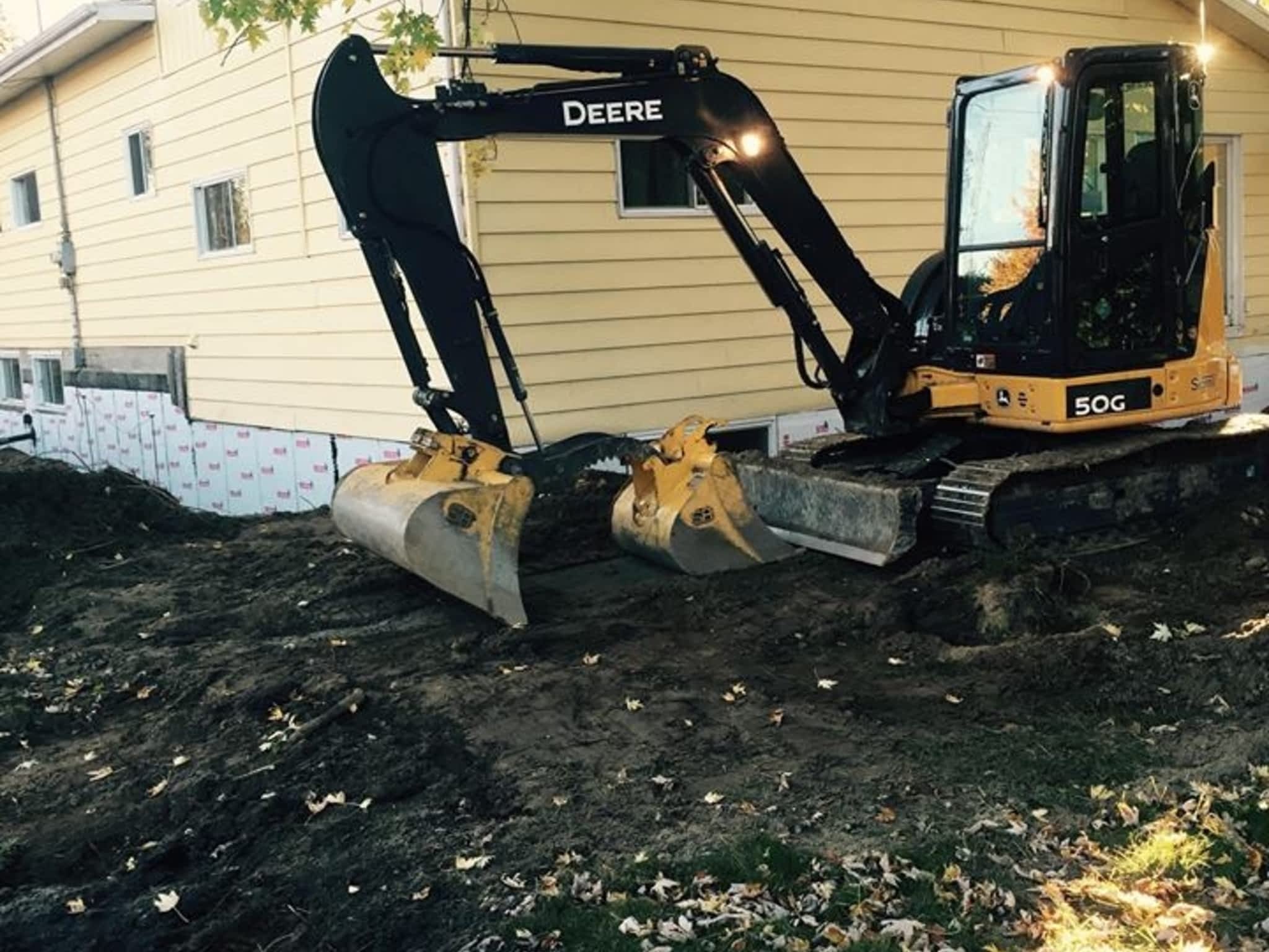 photo Ultimate Excavating Ltd.