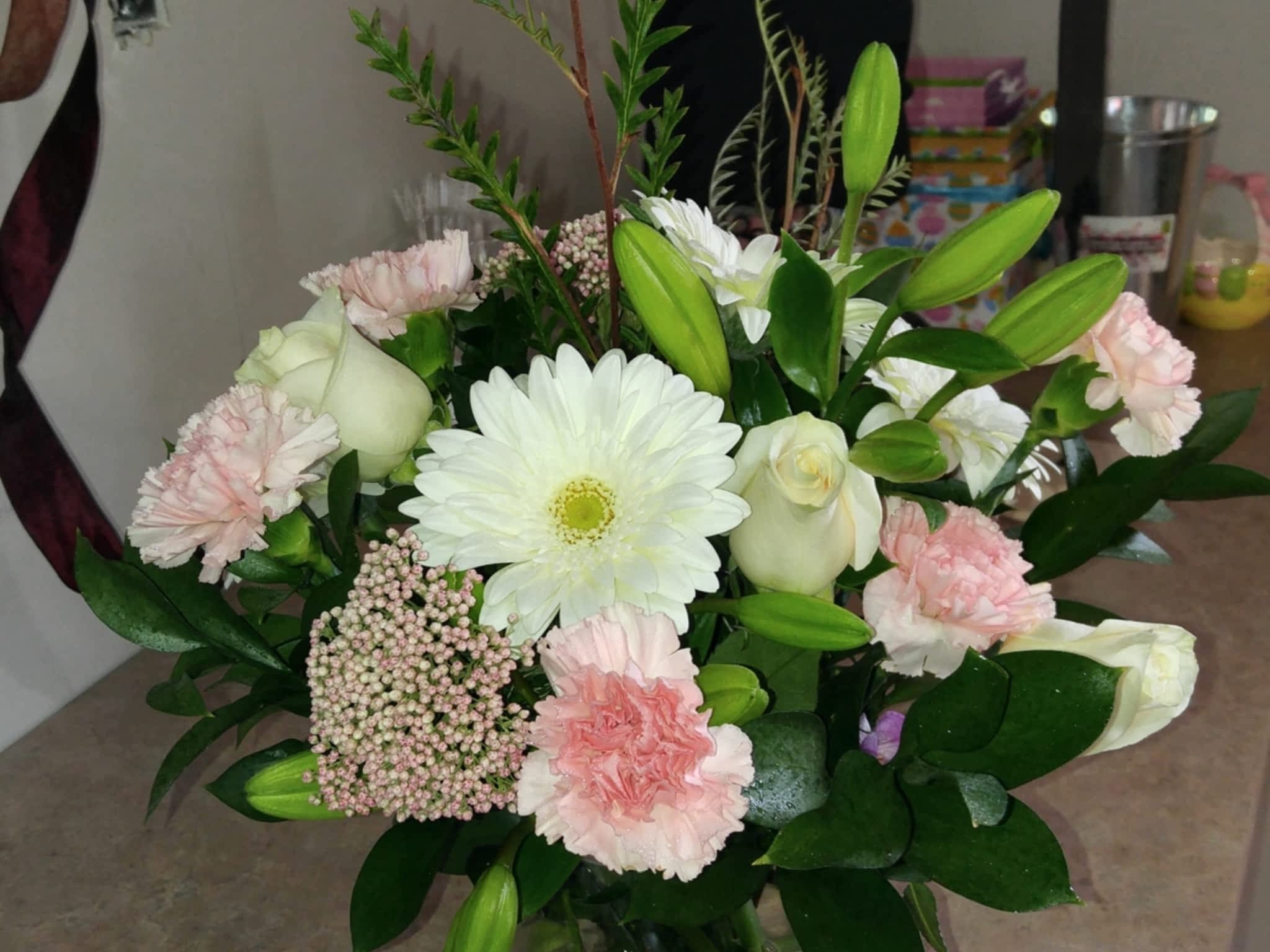 photo Serendipity Florals