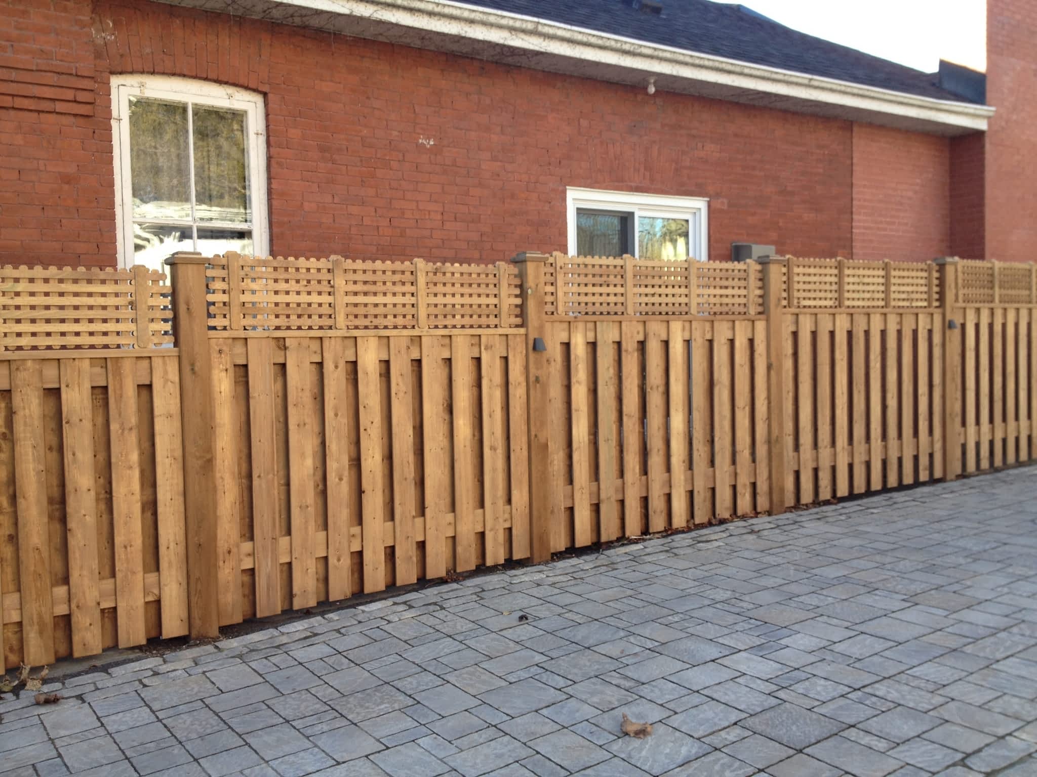 photo Decking Around