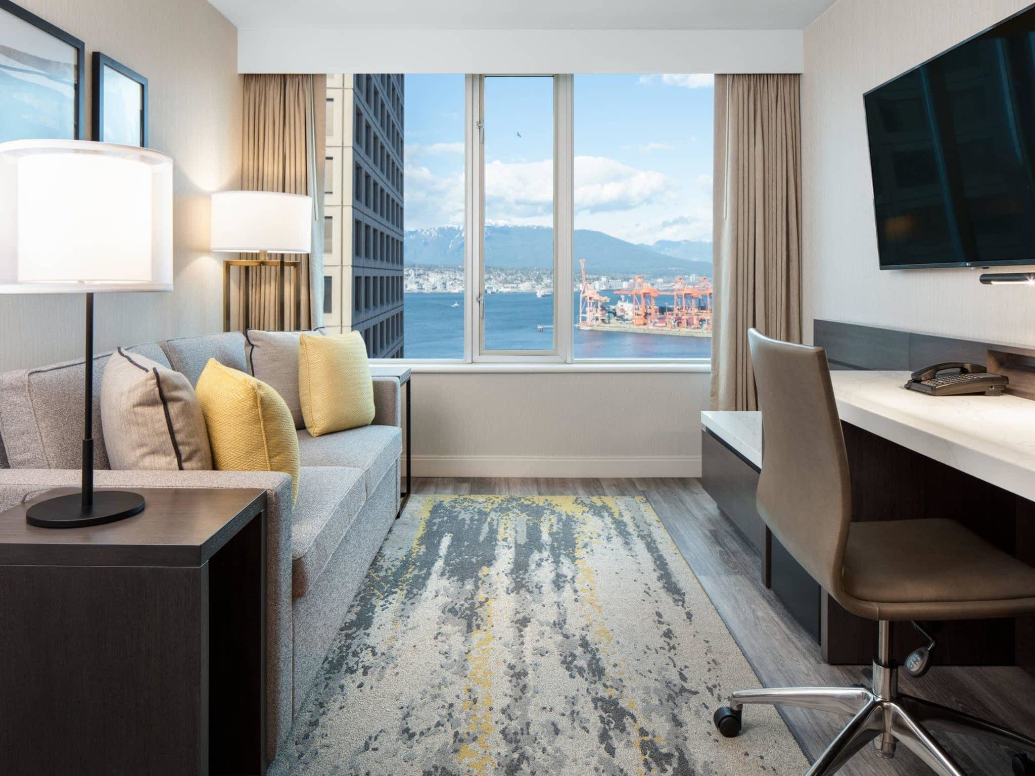 photo Delta Hotels by Marriott Vancouver Downtown Suites