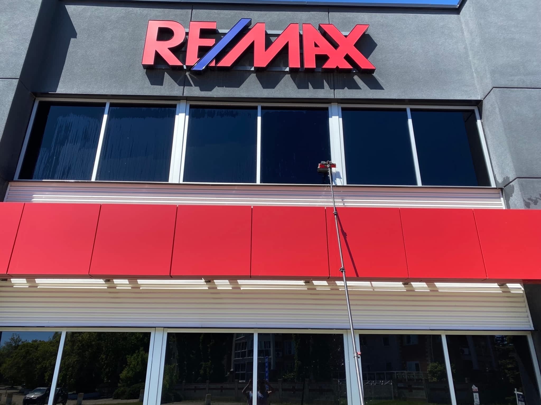 photo The Window Guy