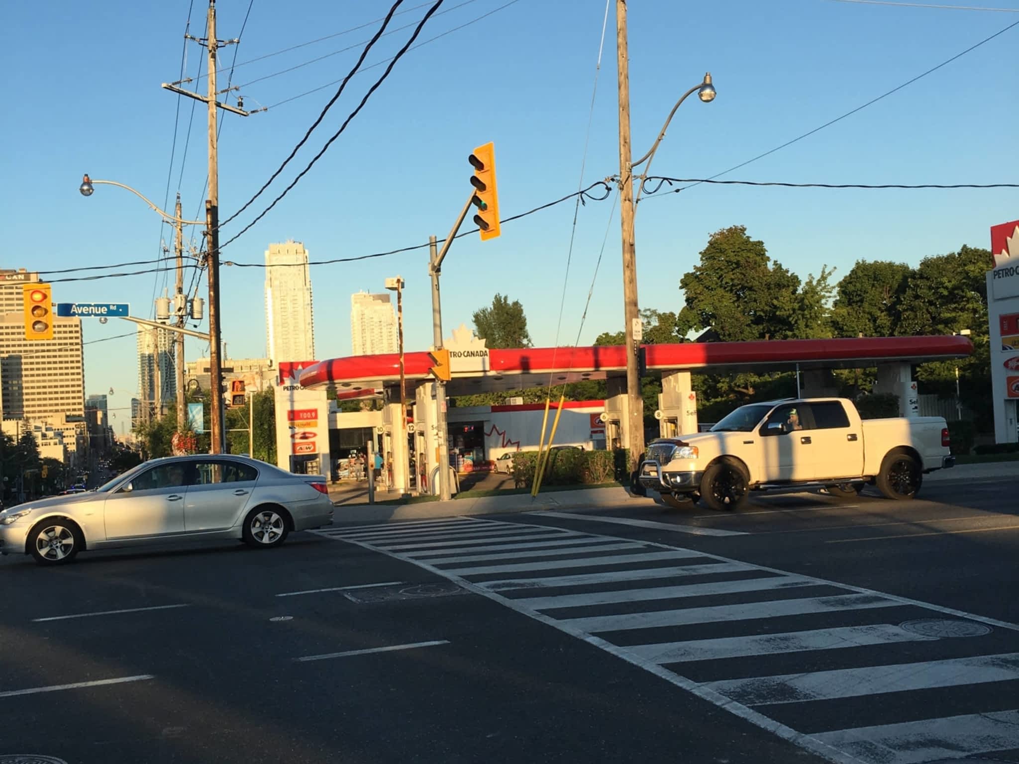 photo CIBC Cash Dispenser