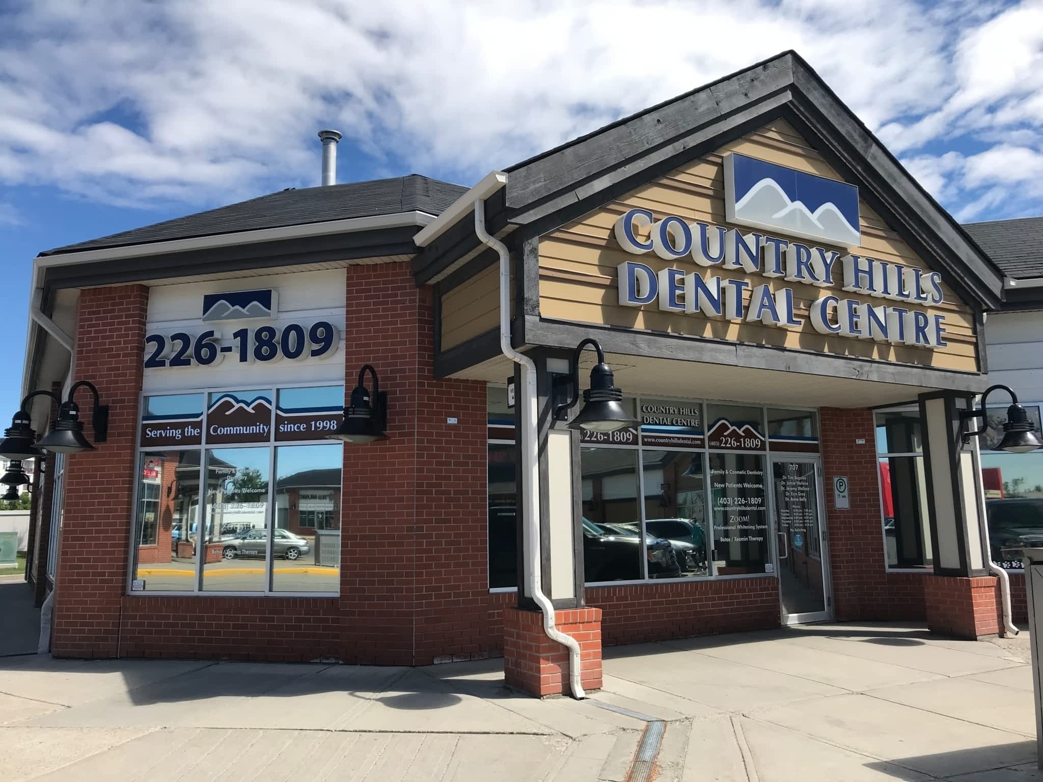 photo Country Hills Dental Centre
