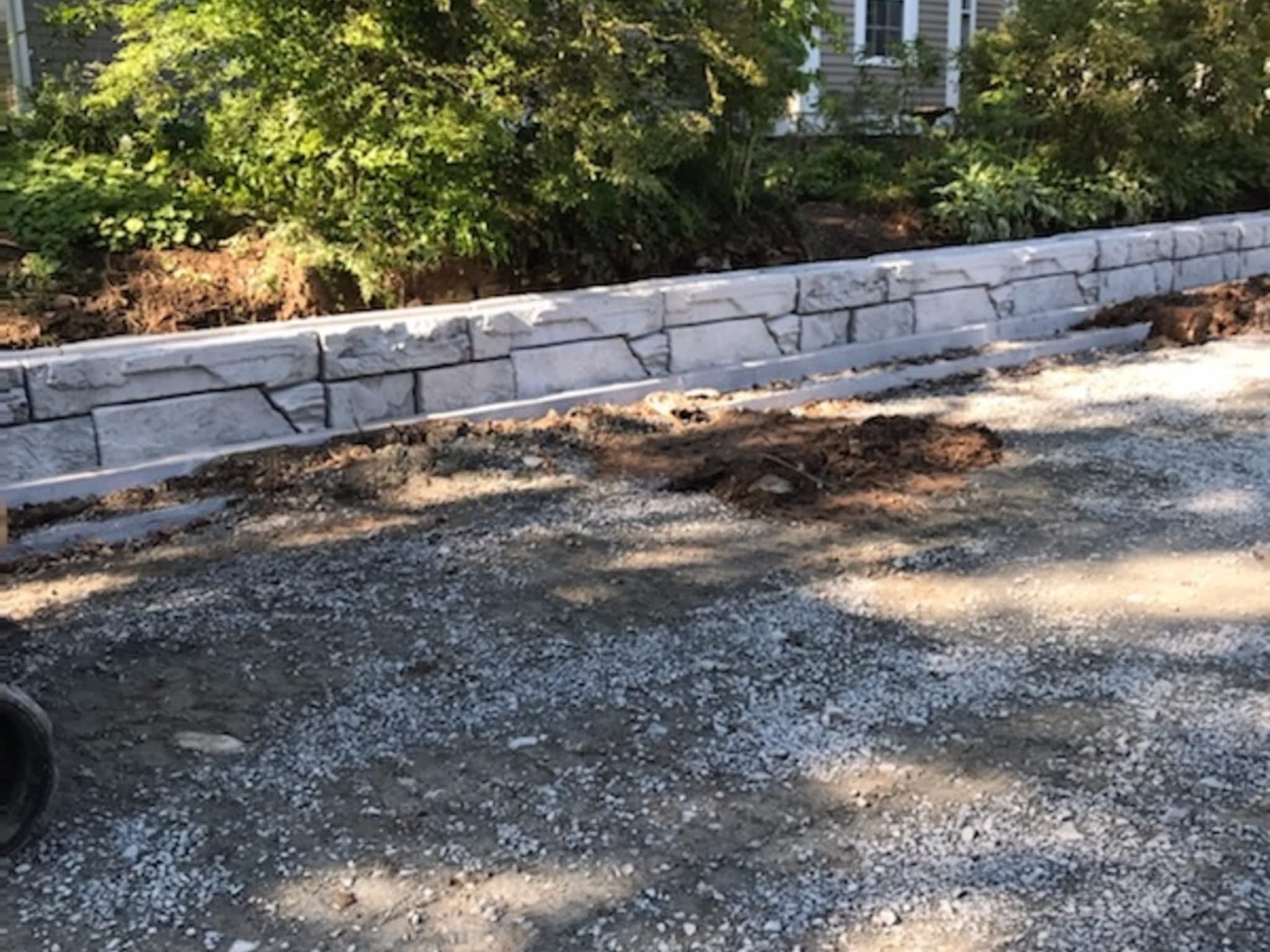 photo HUGHES EXCAVATING