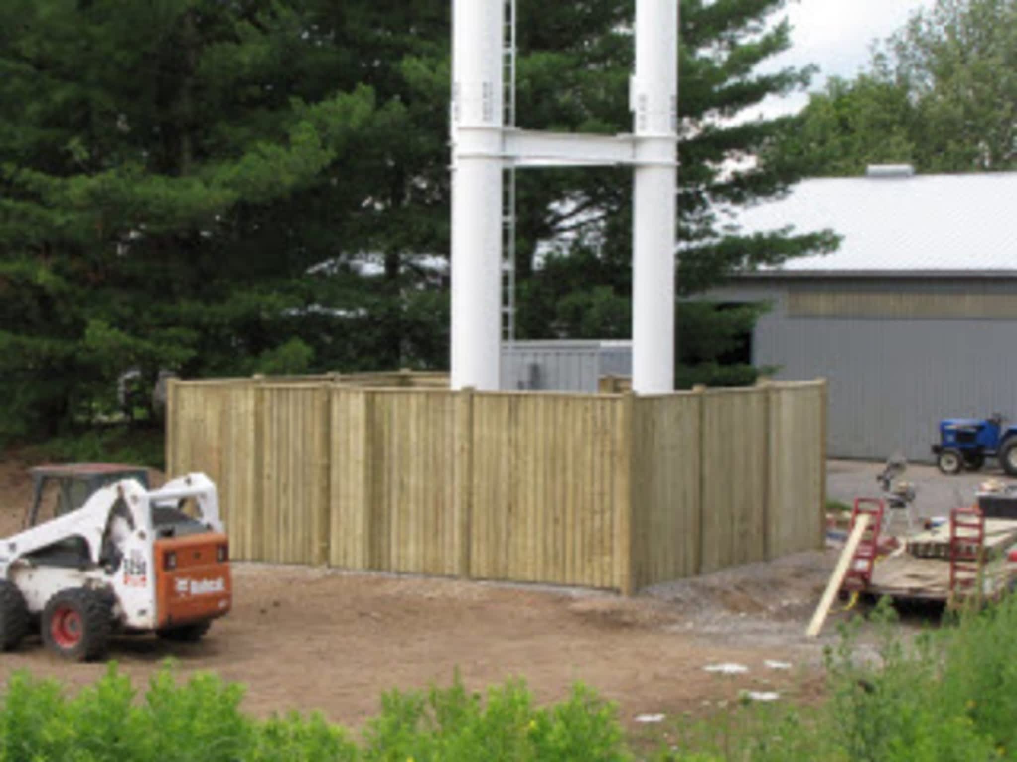 photo Crispline Fence Systems