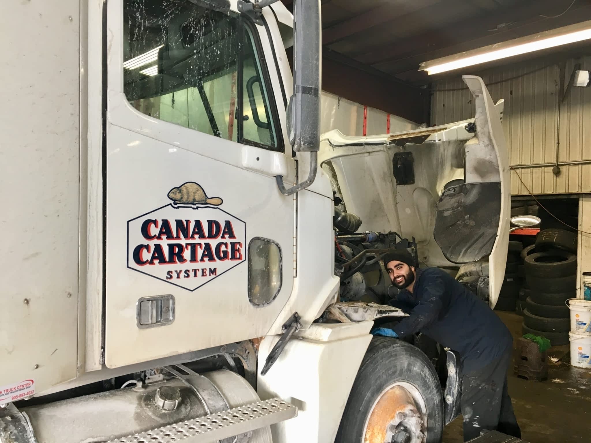 photo RK Truck Center - Truck & Trailer Repair
