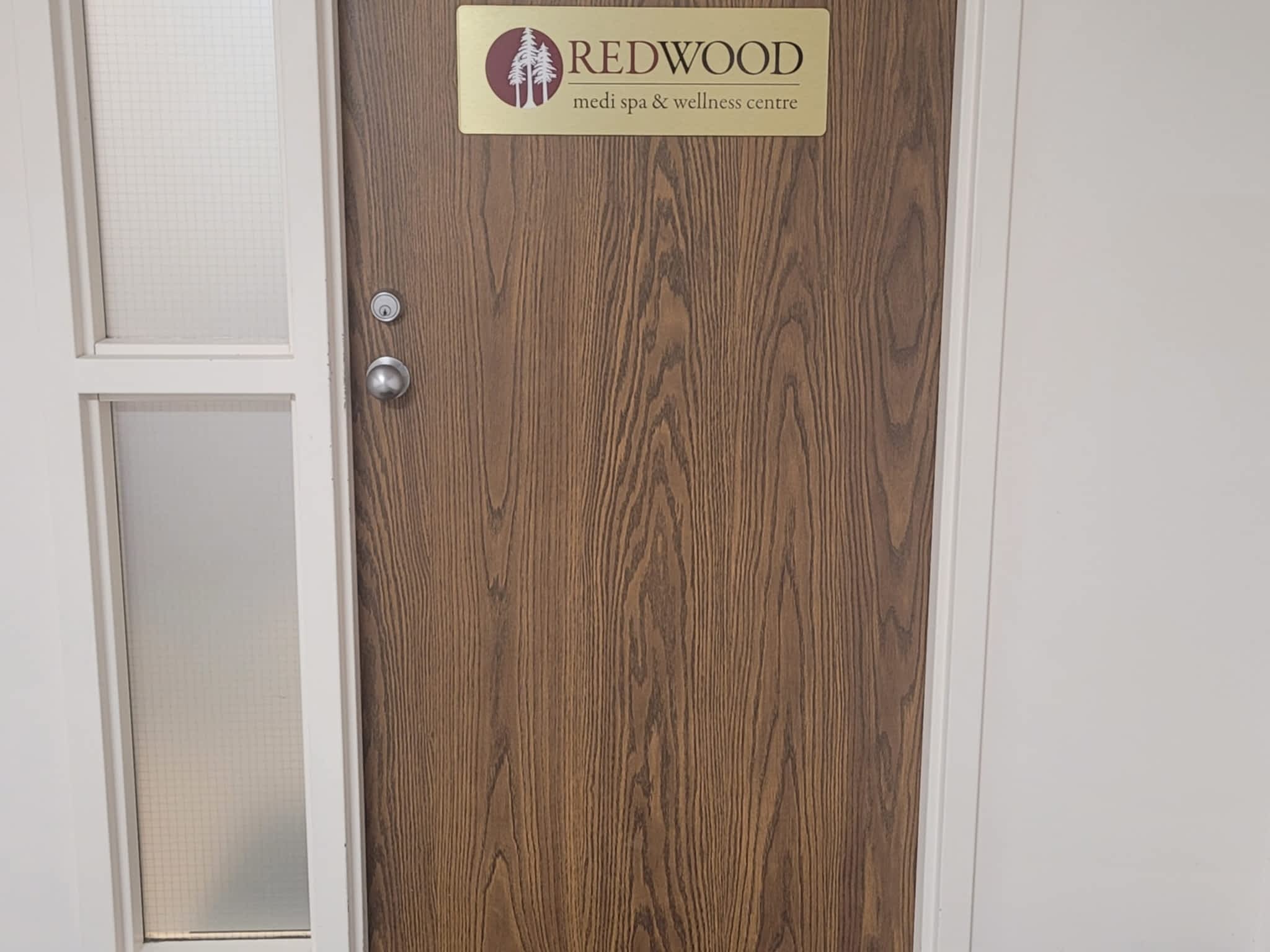 photo Redwood Medi Spa & Wellness Centre