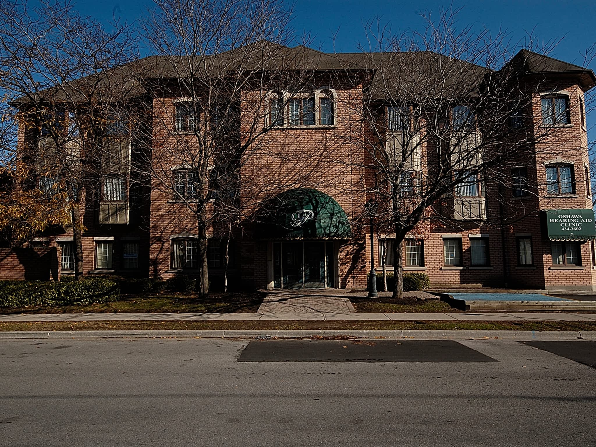 photo Oshawa Hearing Aid Clinic