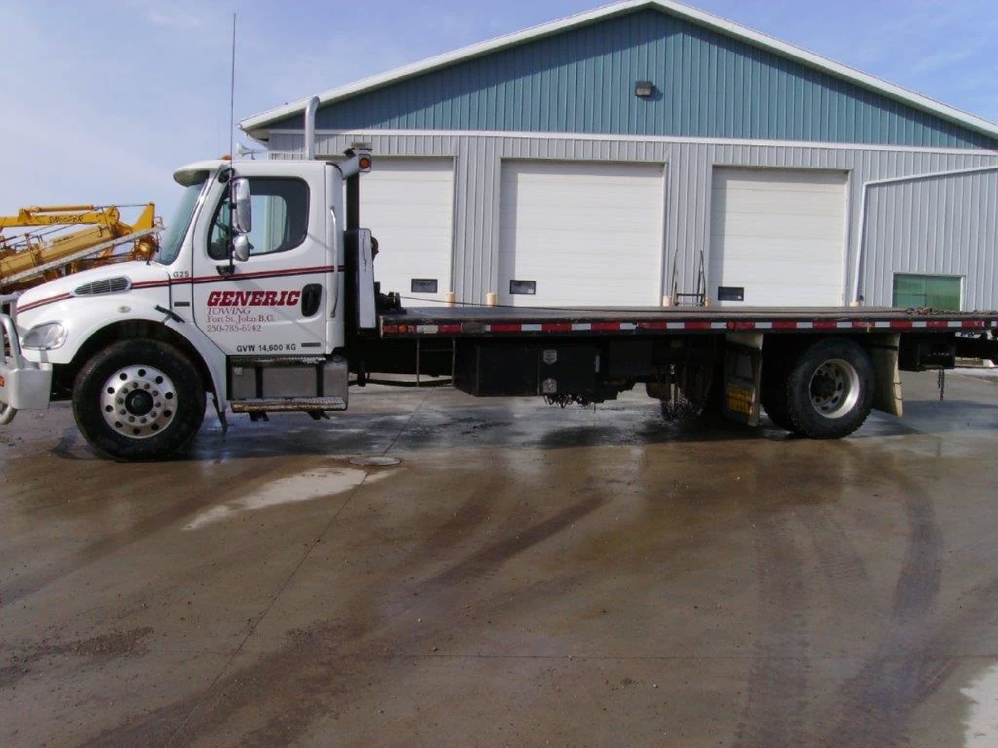 photo Generic Towing & Auto Parts Ltd