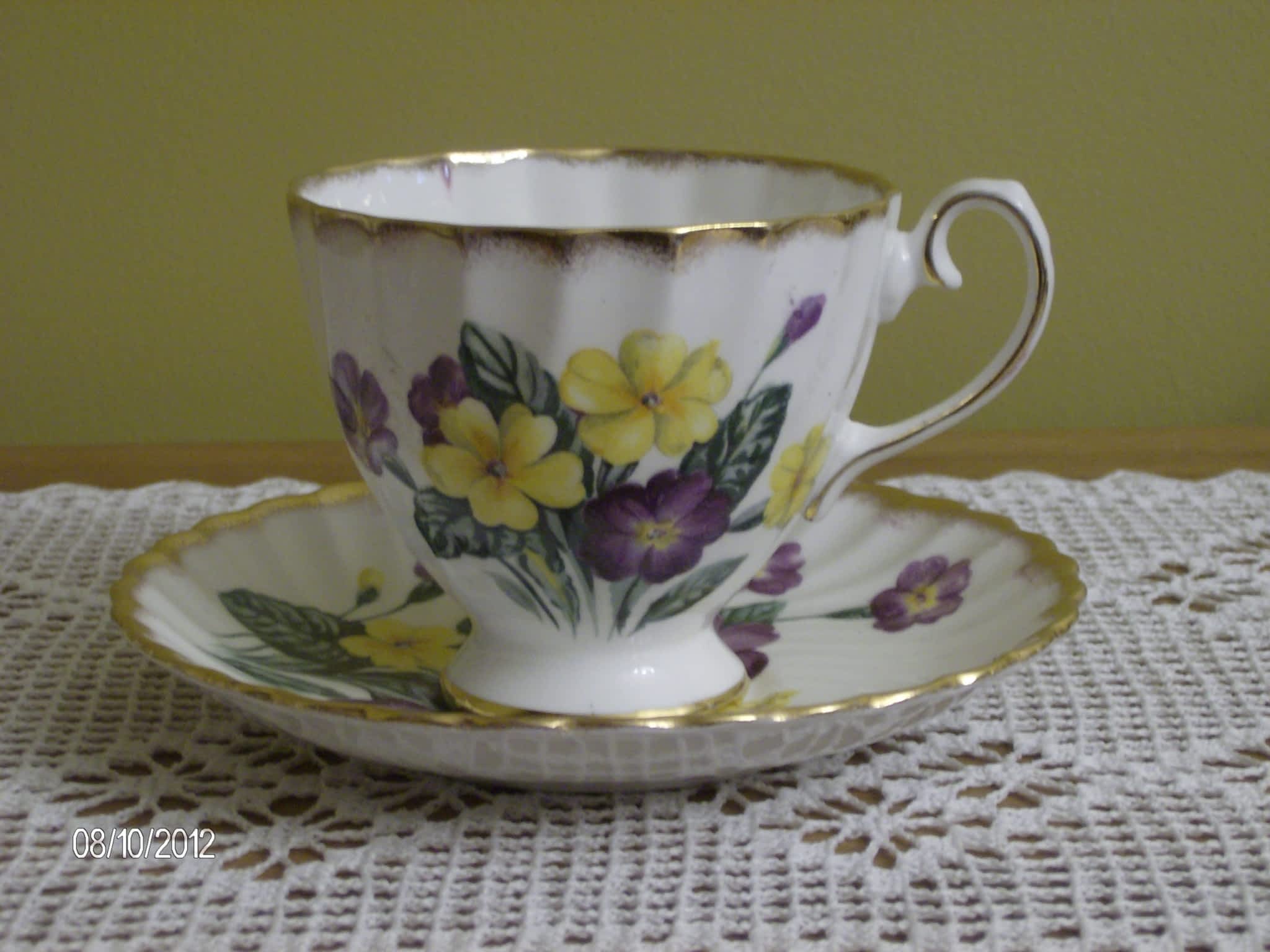 photo Vintage Tea Party Fine China Rentals