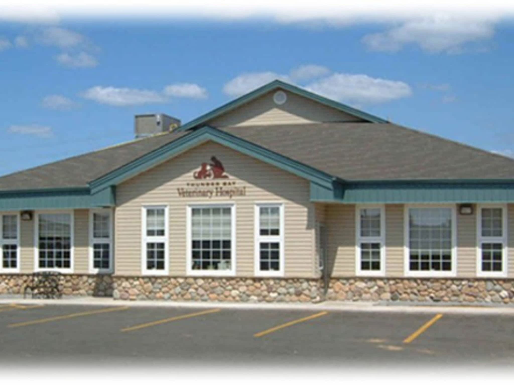 Thunder Bay Veterinary Hospital Thunder Bay, ON 920 Carrick St