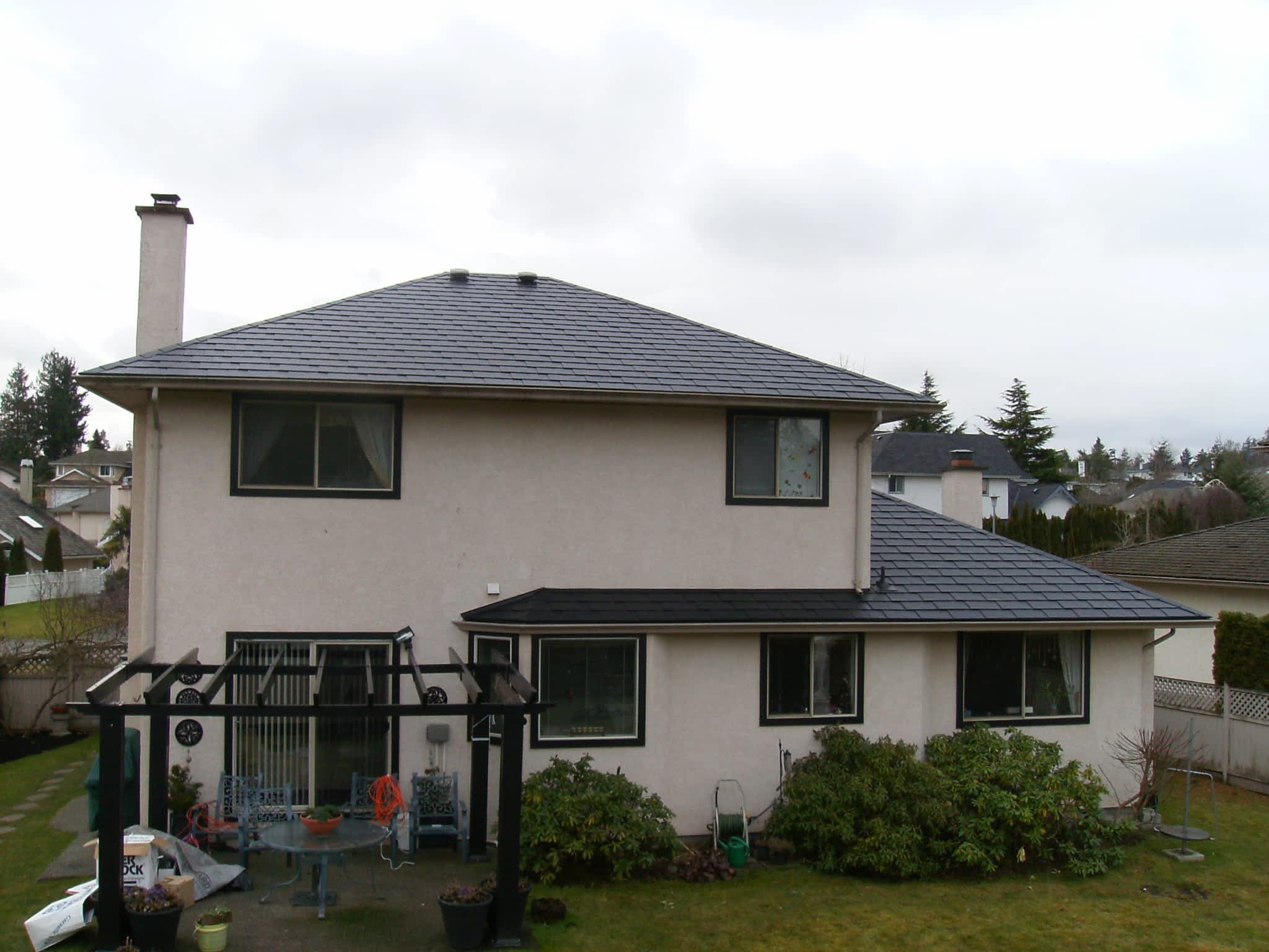 photo Canwest Roofing