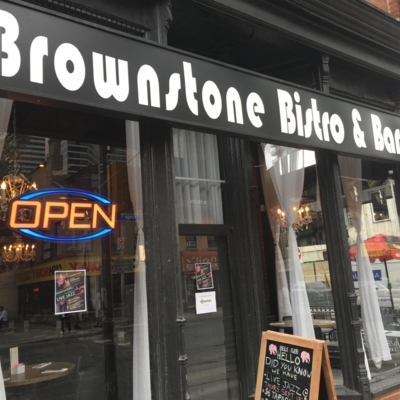 The Brownstone - Restaurants italiens
