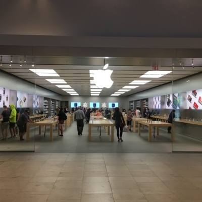 Apple Canada Inc - Computer Stores