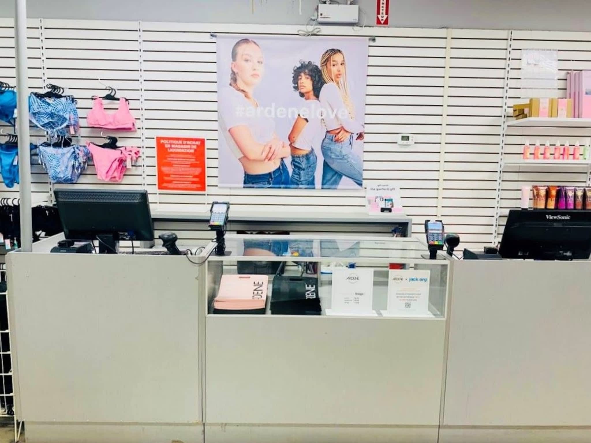 photo Ardene magasin de liquidation