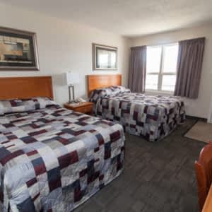 Quality Inn Suites In Hinton Ab Yellowpages Ca