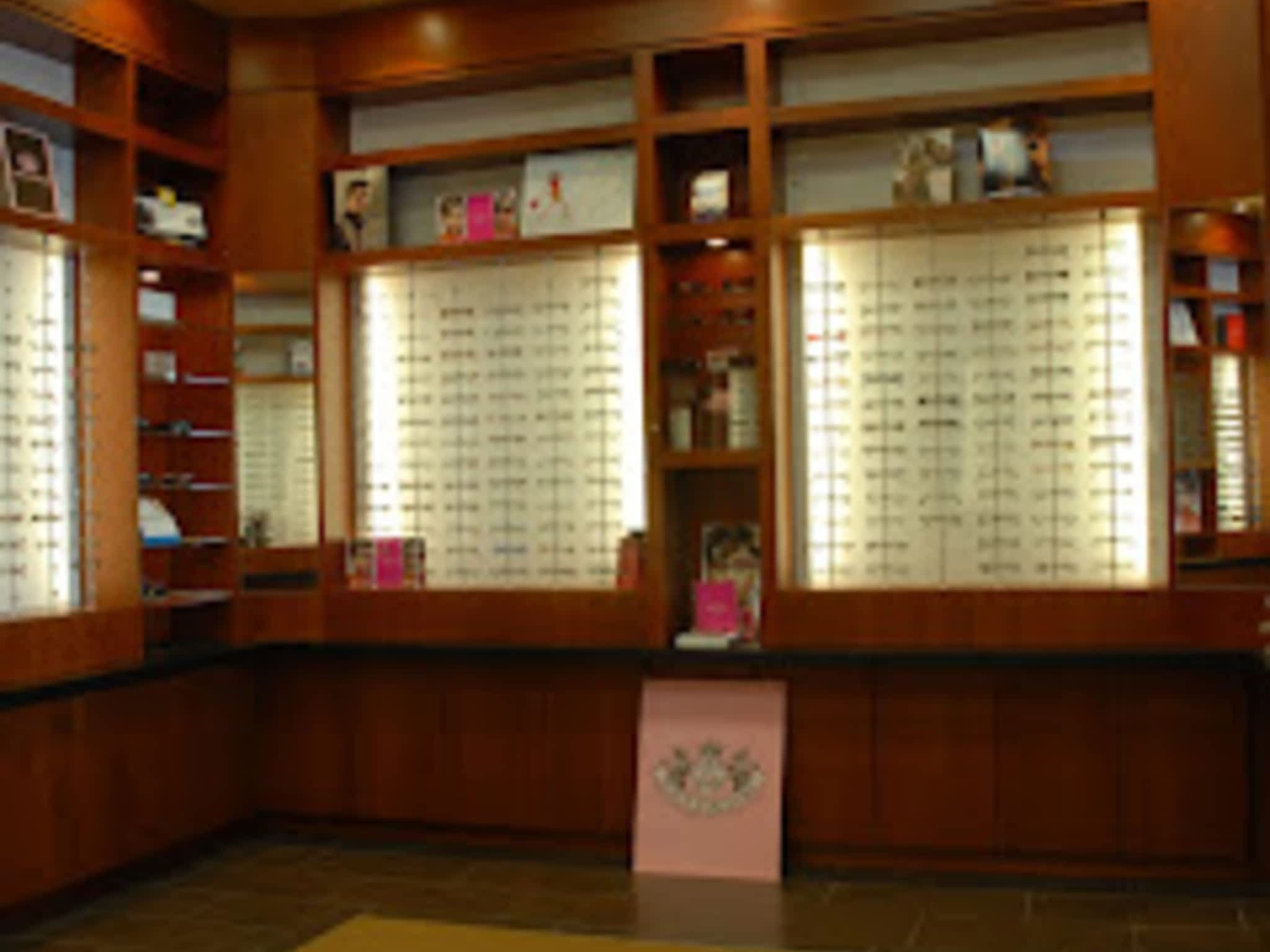 photo Laura Di Nino, Optometrist