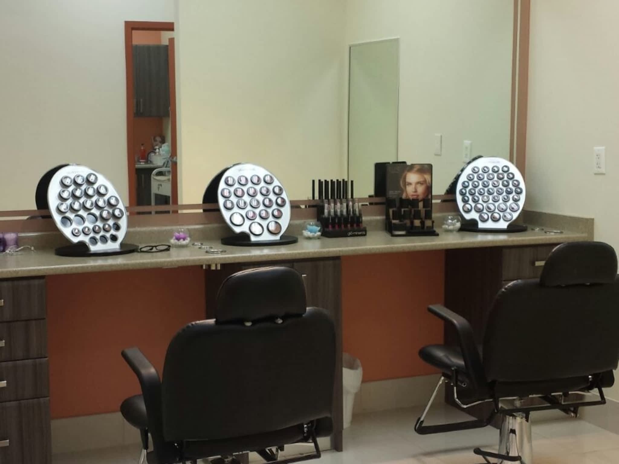 photo Stylish Beauty Salon & Spa Inc