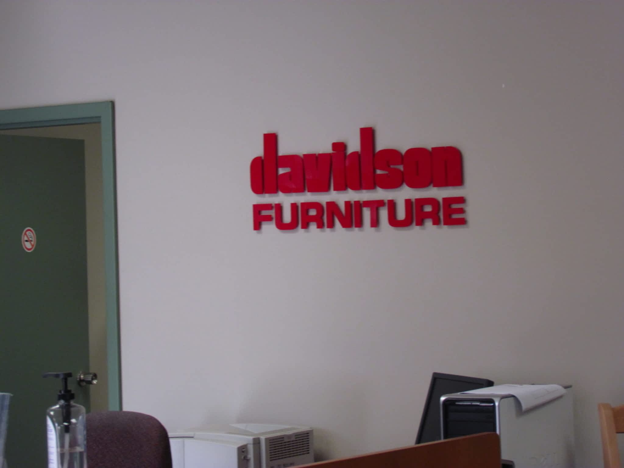 photo Davidson Furniture Specialties