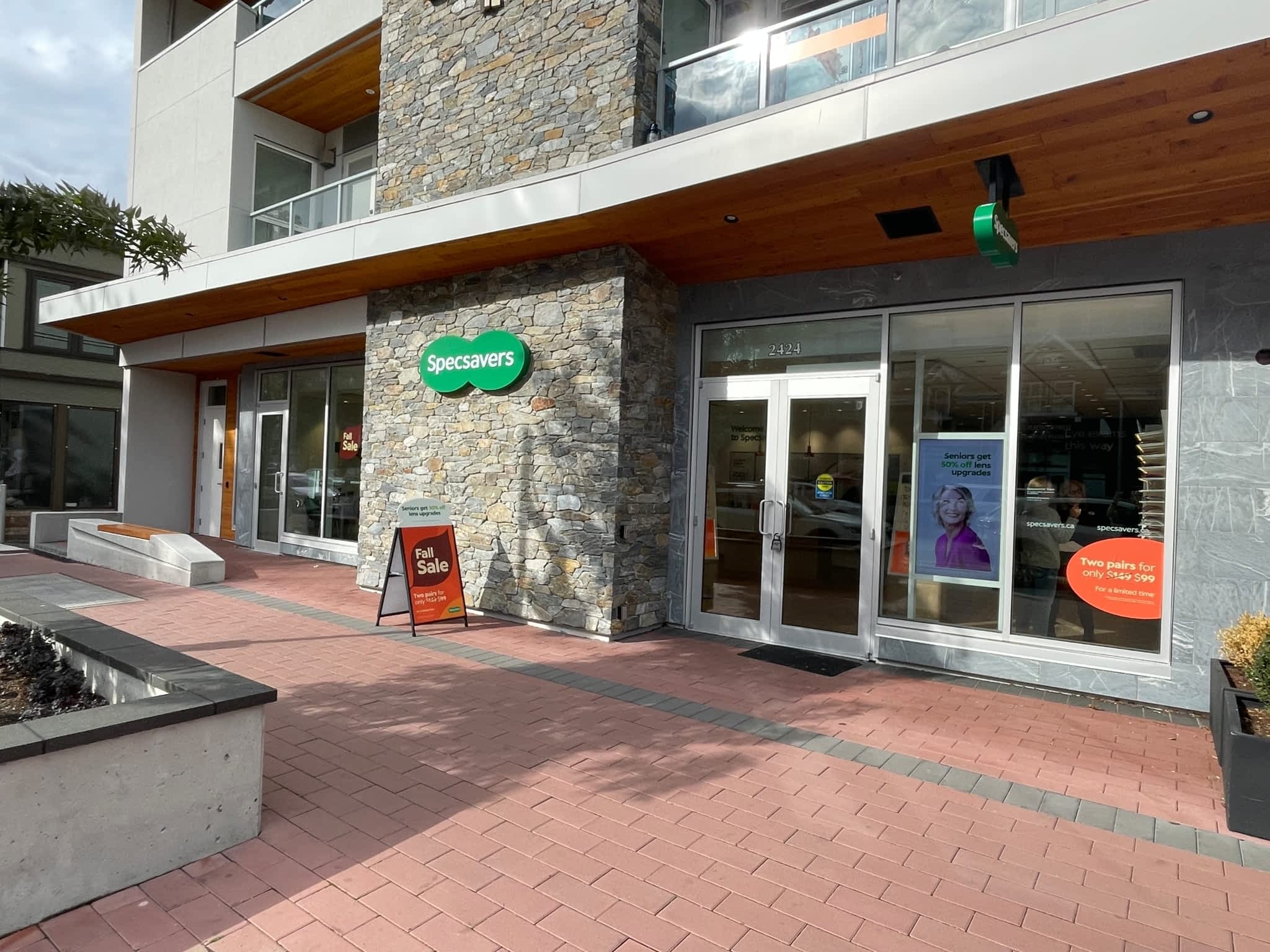 photo Specsavers Sidney