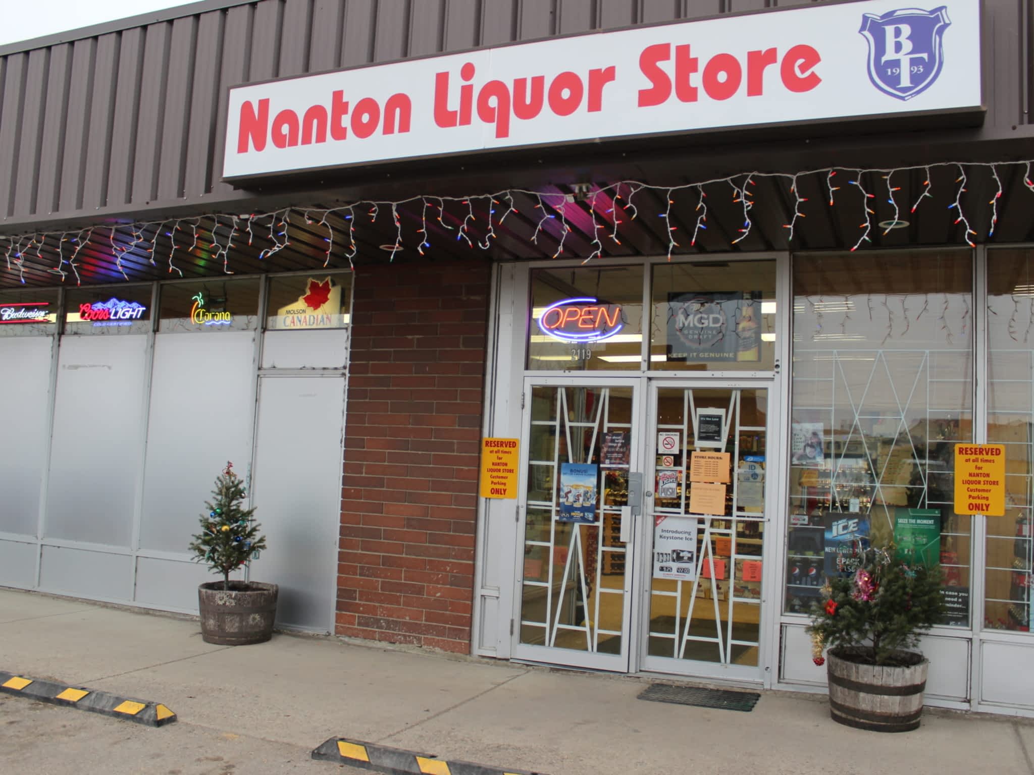 photo Nanton Liquor Store