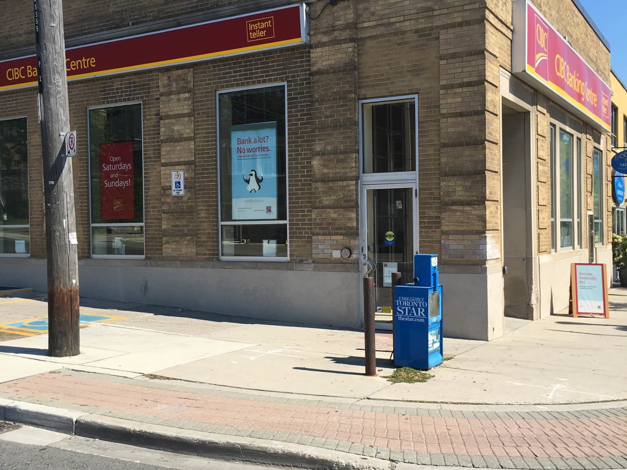 photo CIBC Branch with ATM (Cash at ATM only)