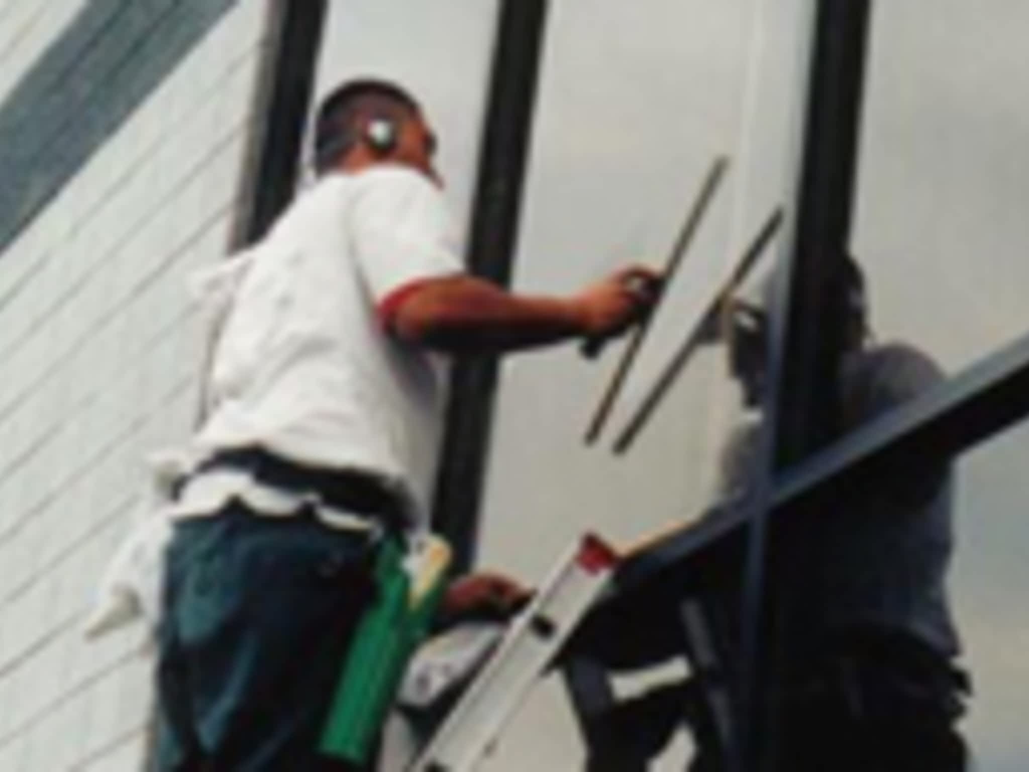 photo Bill's Window Cleaning