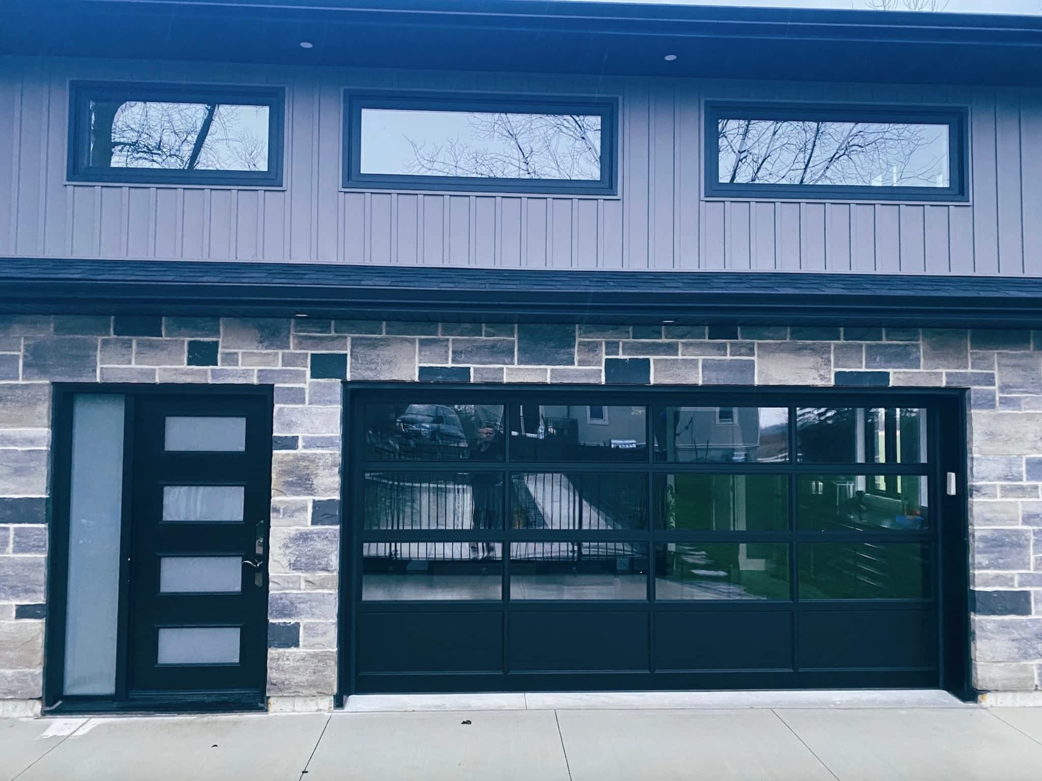 photo Active Garage Door