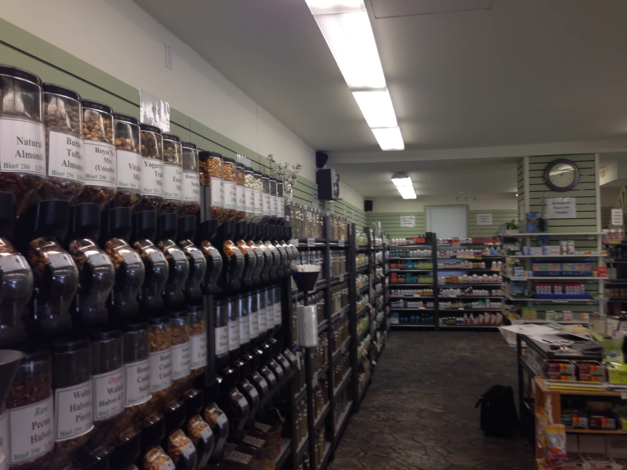 photo Anna's Vitamins Plus Ltd