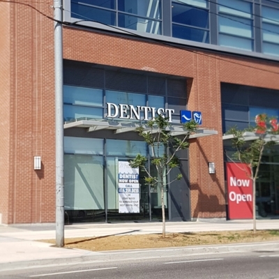Lakeside Dentists - Dentistes