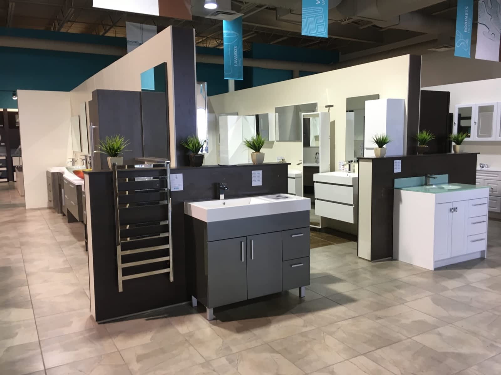 Bain Dépôt 309850, boul Leduc, Brossard, QC