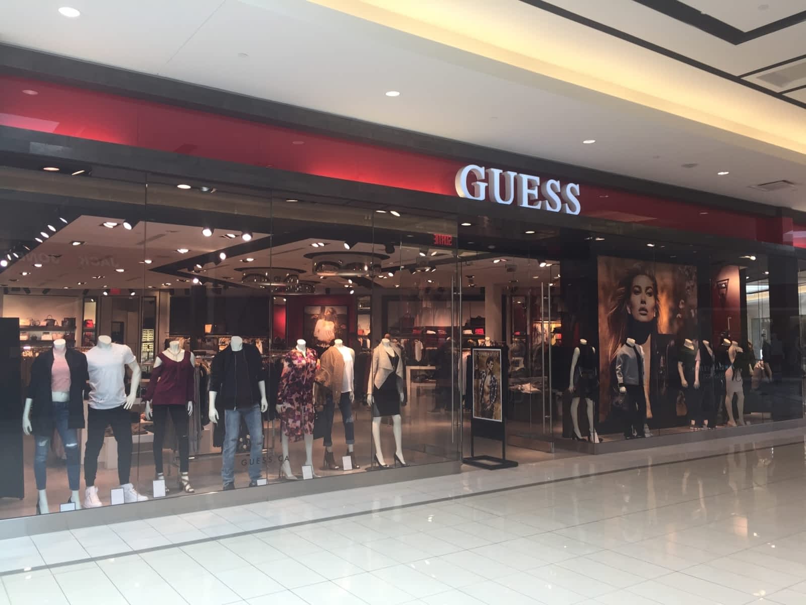 magasins guess