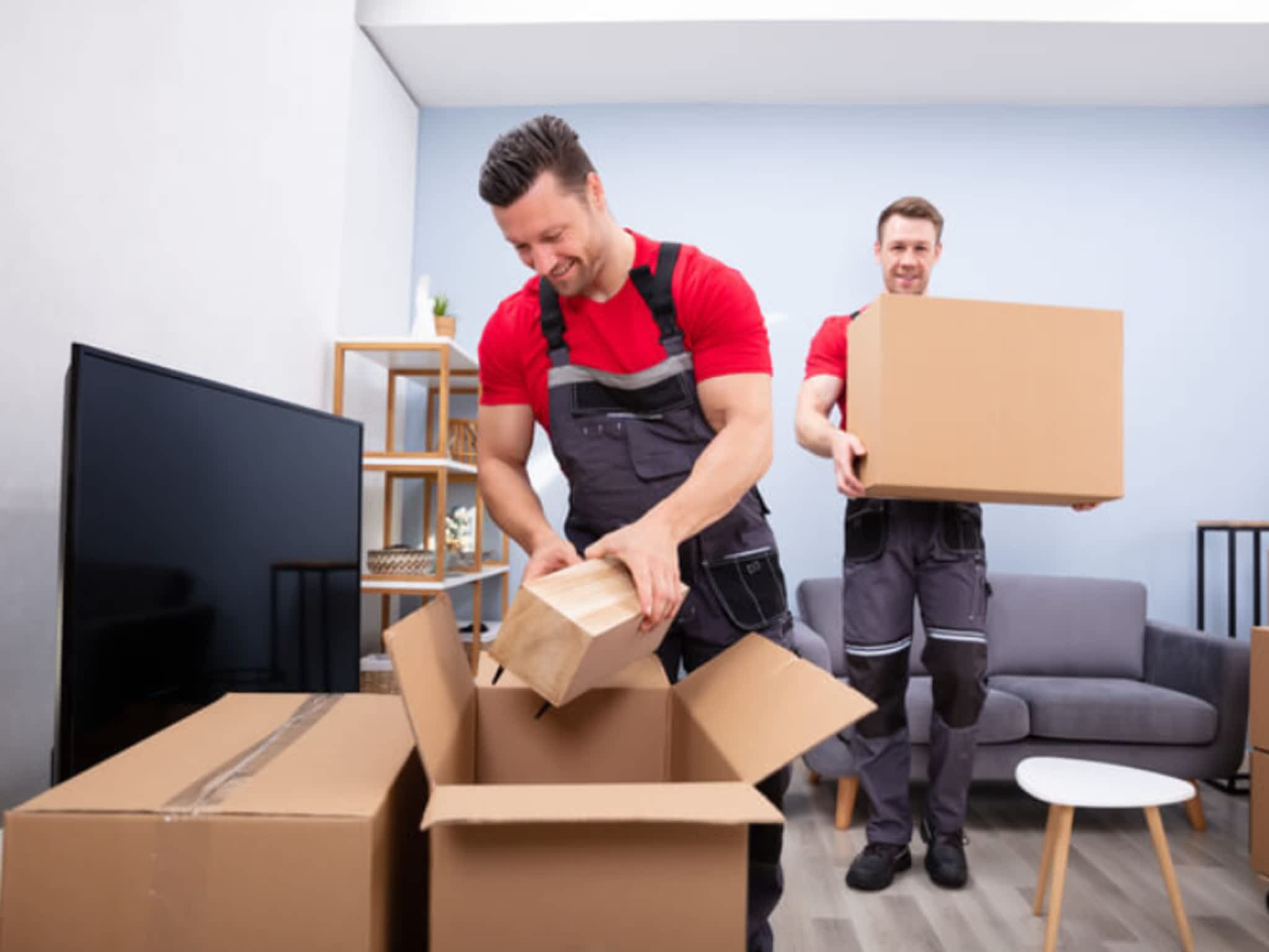 photo Genesis Moving