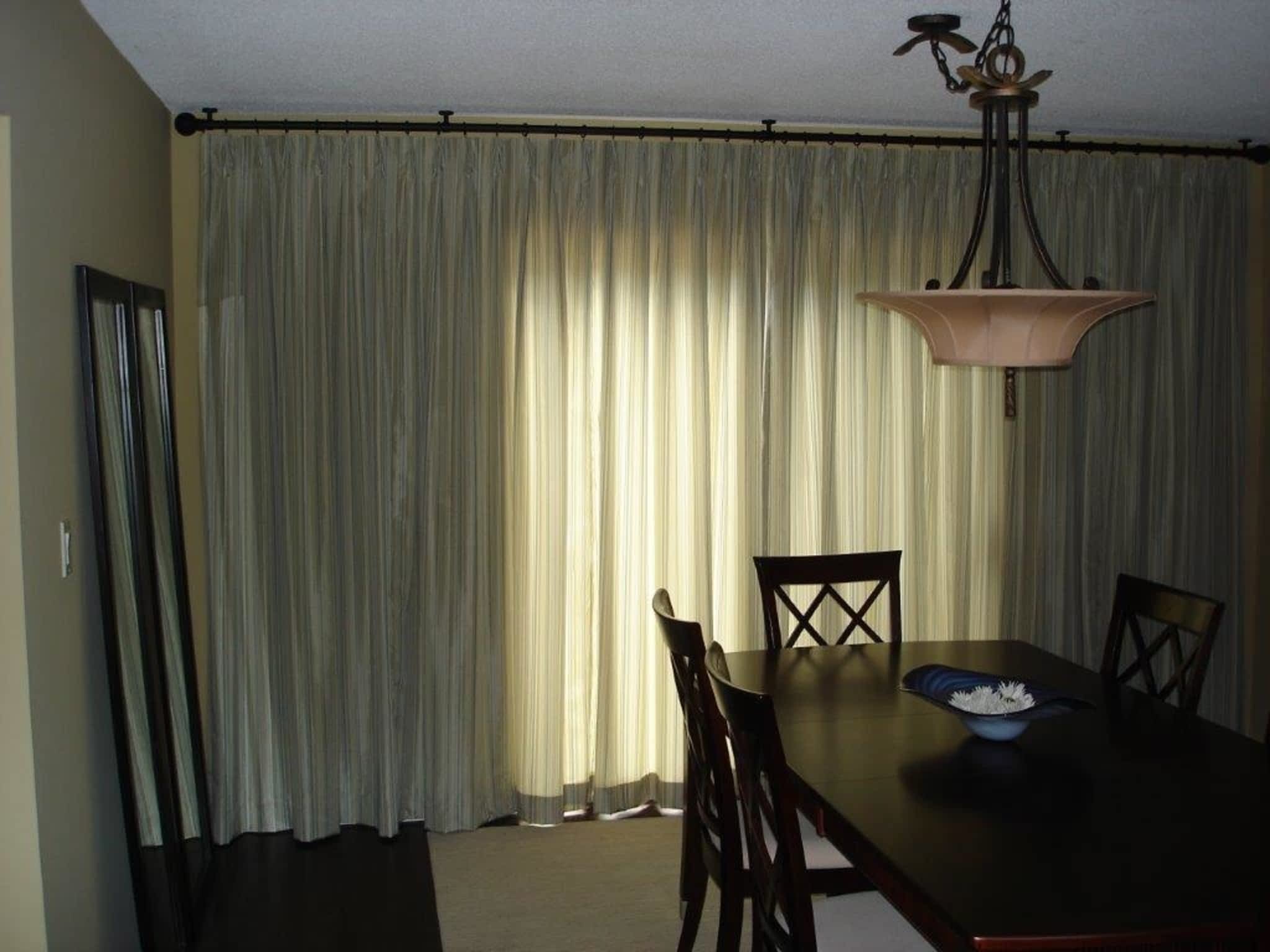 photo Blinds 2 Drapes