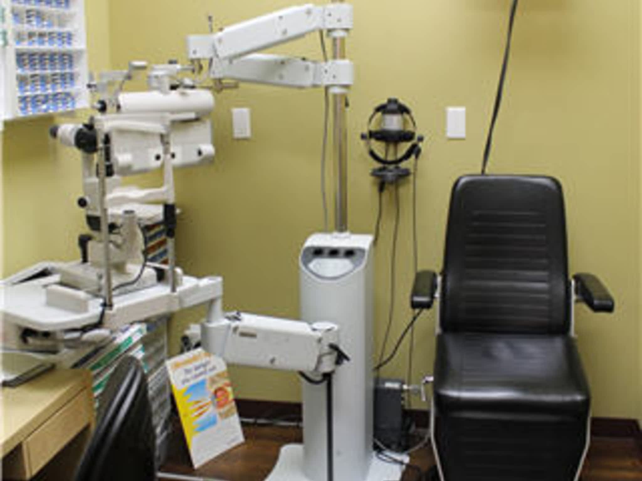 photo Crystal Vision Centre