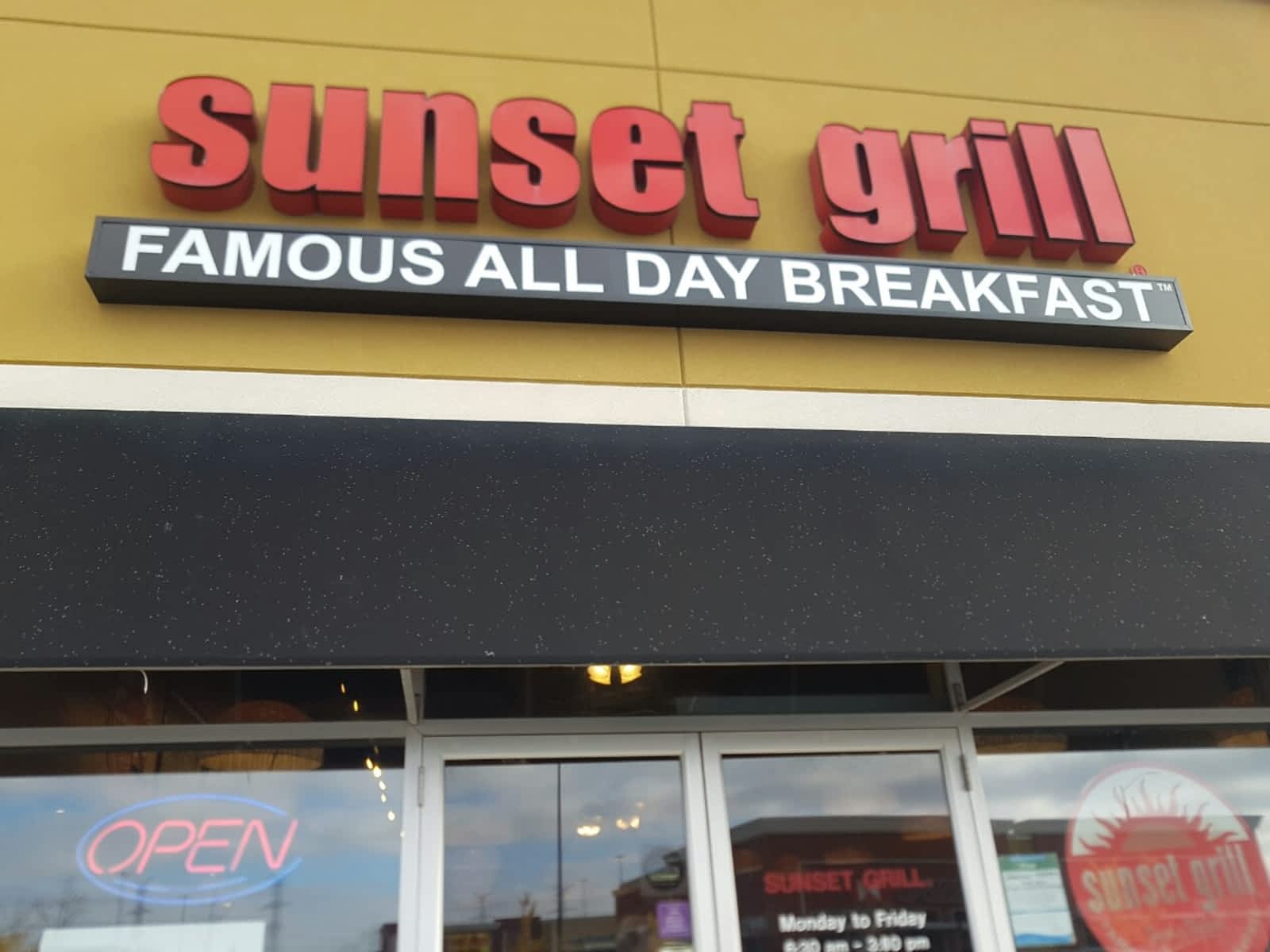 Sunset Grill  Opening Hours  33021 Argentia Rd, Mississauga, ON