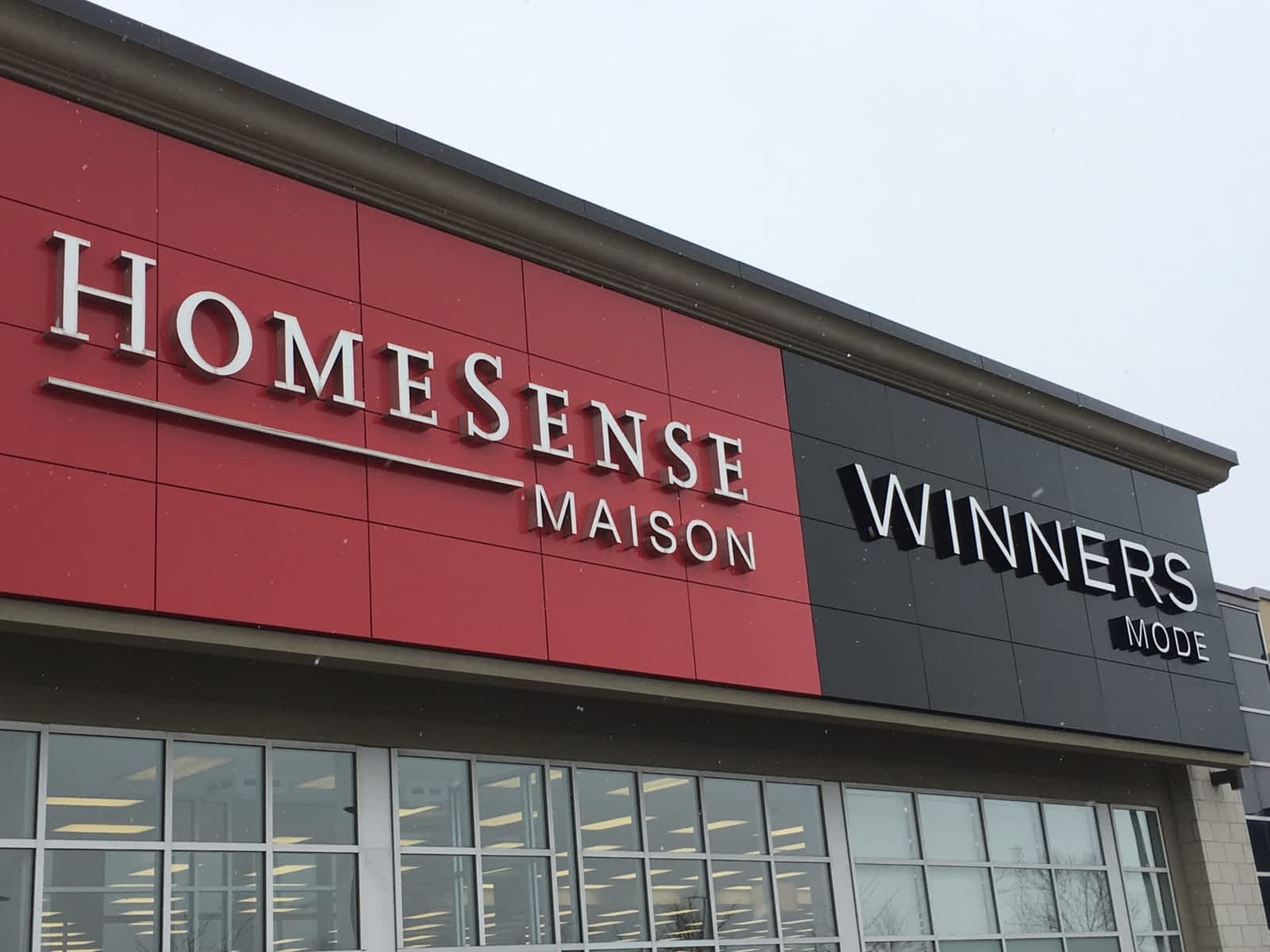 Winners HomeSense 582 1405 Rue De Touraine Boucherville QC   Winners Homesense Devanture 1 